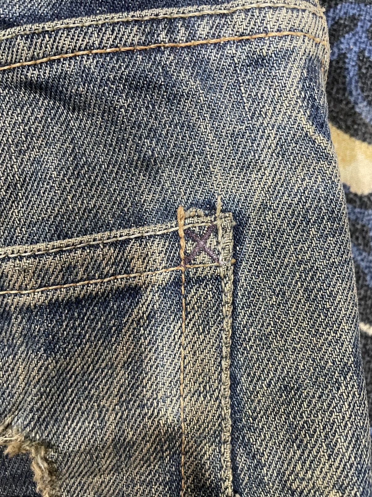 Japanese Brand × Vintage Vintage Japanese Brand Mudwash Distressed Ripped Denim Size US 34 / EU 50 - 14 Thumbnail