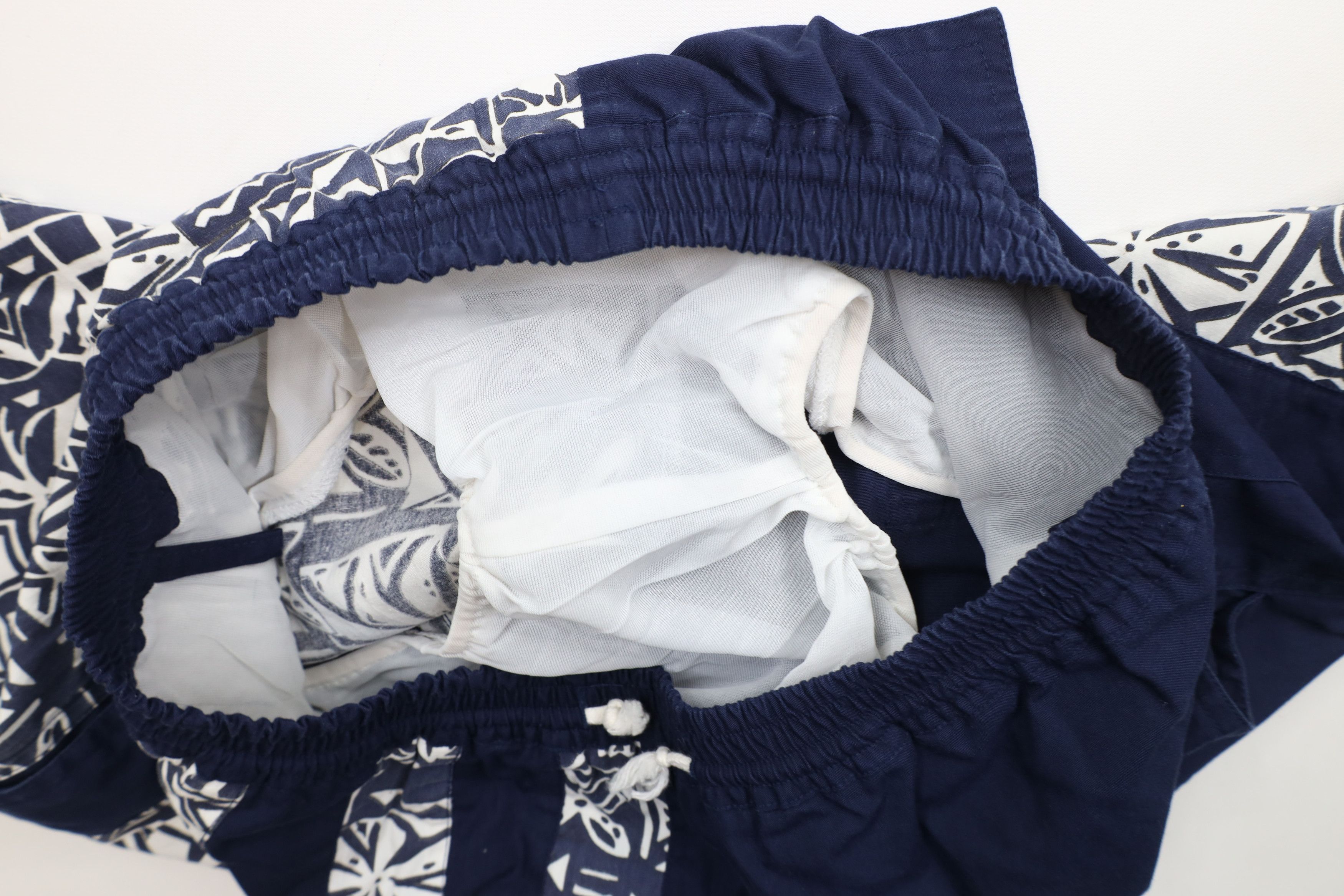 Vintage Vintage 90s Streetwear Hawaiian Beach Lined Shorts Flower Size US 34 / EU 50 - 8 Thumbnail