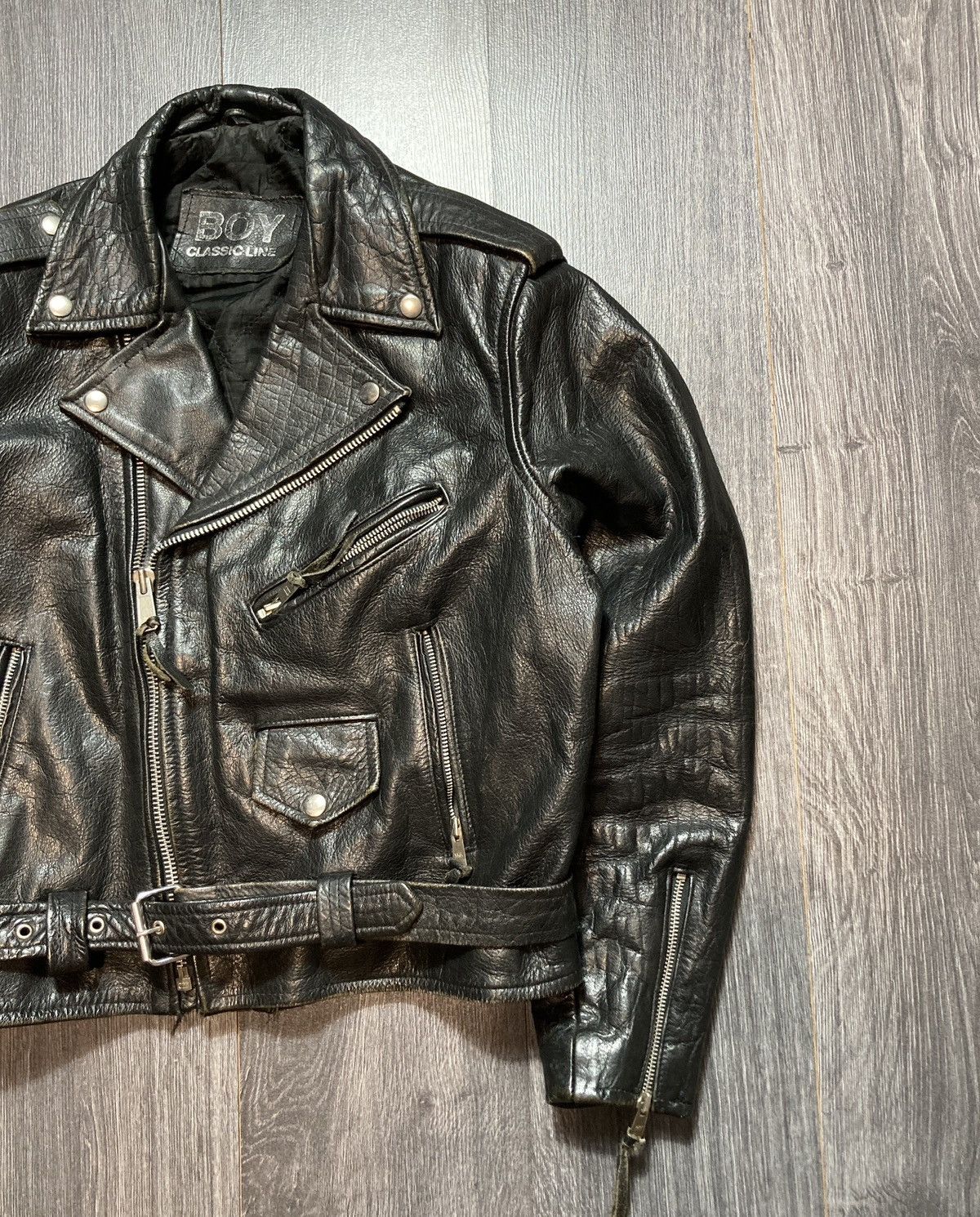 Boy London 90s Vintage Leather Bike Cropped Jacket Harley style Size US S / EU 44-46 / 1 - 3 Thumbnail