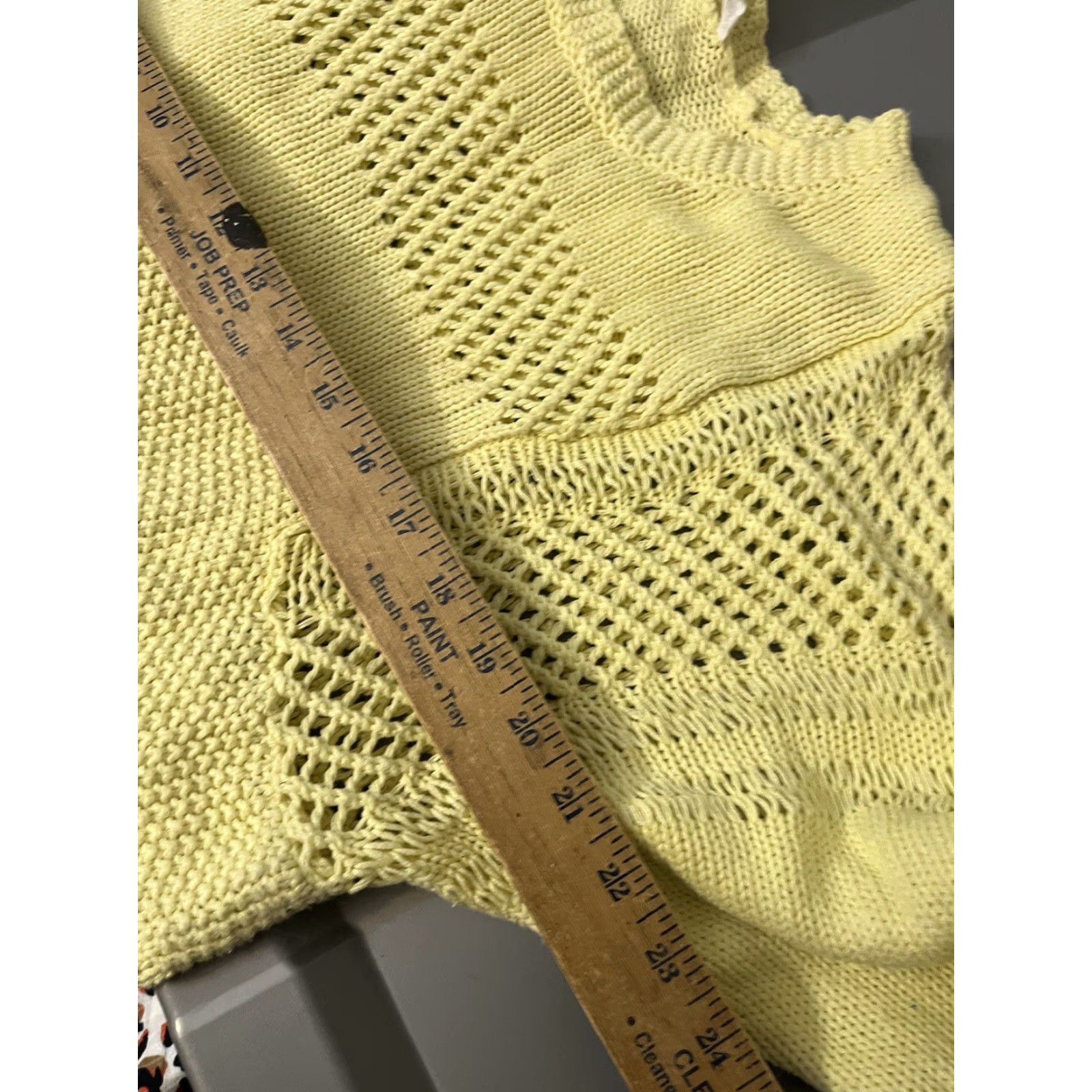 Bcbgmaxazria BCBGMAXAZRIA Sweater Open-Knit Yellow Size M Medium Knit Style Pullover Women's Open Knit Stitch Size M / US 6-8 / IT 42-44 - 5 Thumbnail