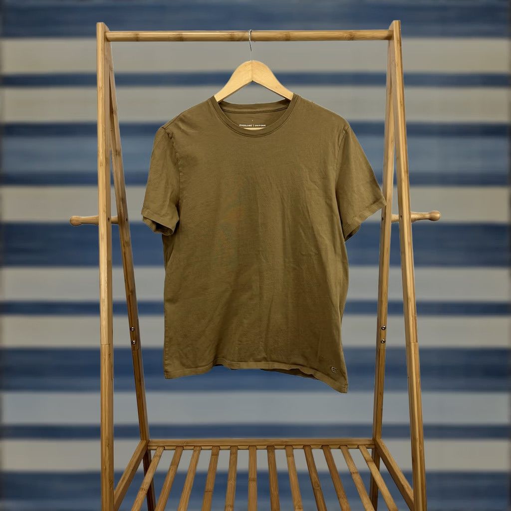 Everlane Everlane Uniform Embroidered Logo T-Shirt Mens Brown Organic Cotton T-Shirt L Size US L / EU 52-54 / 3 - 1 Thumbnail