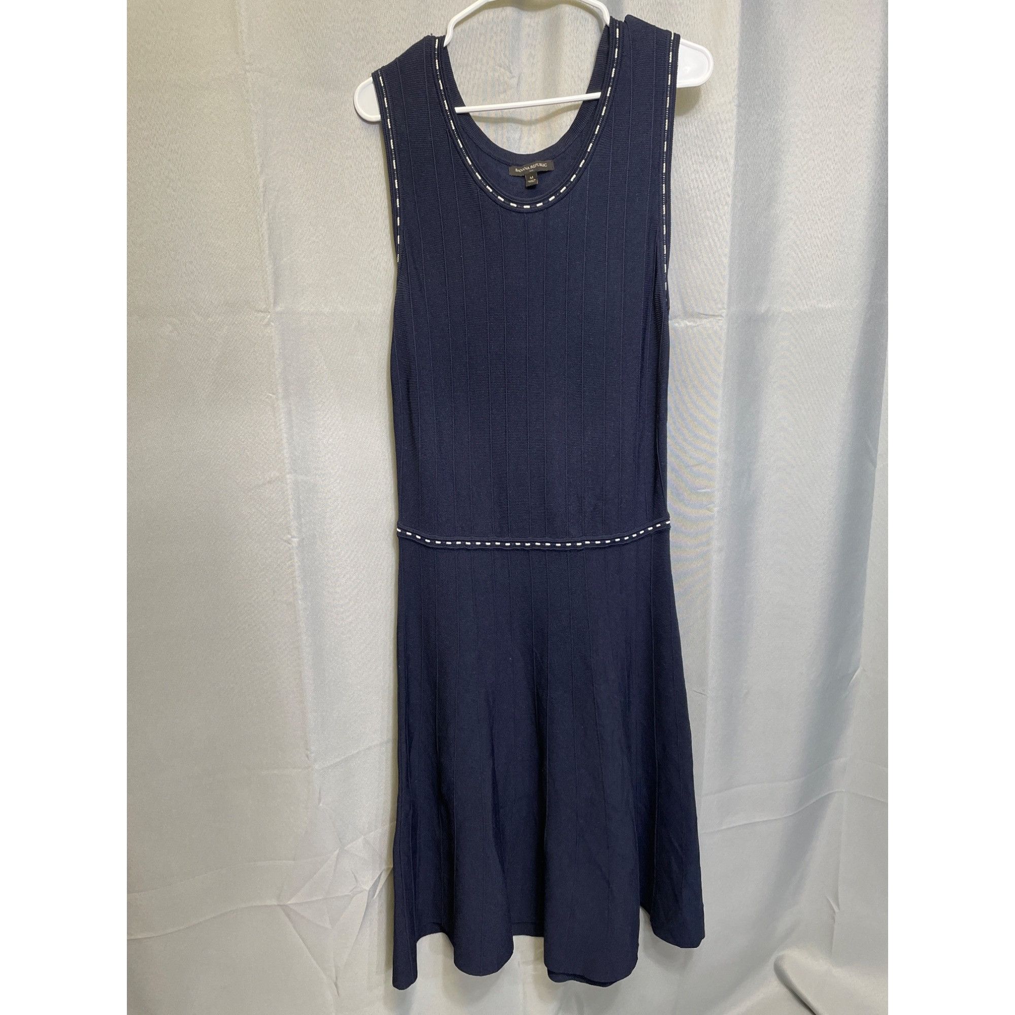 Banana Republic Banana Republic SKU 7644 Womens Sleeveless Navy Dress Size M Size M / US 6-8 / IT 42-44 - 1 Thumbnail