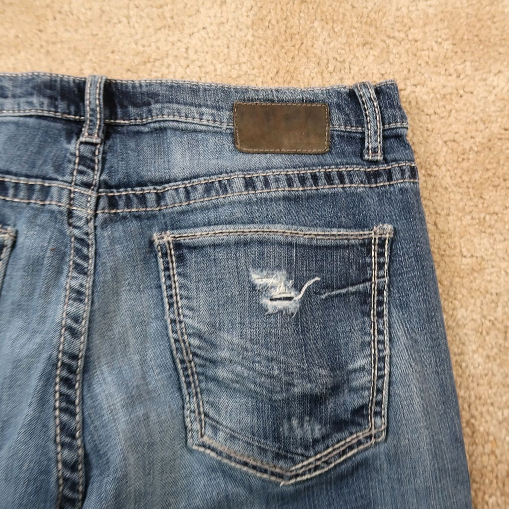 Vintage BKE Buckle Tyler Bootcut Jeans Men’s 36XL Blue Denim 5-Pocket Regular Inseam 35 Jeans 90s Distressed" Size US 36 / EU 52 - 7 Thumbnail