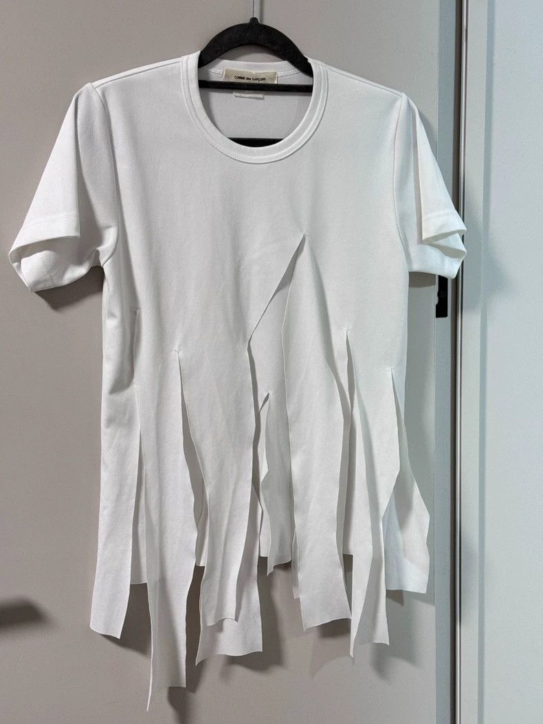 Comme des Garcons Comme Des Garcons Tear Ribbon Irregular Short Sleeve T-shi Size S / US 4 / IT 40 - 1 Thumbnail