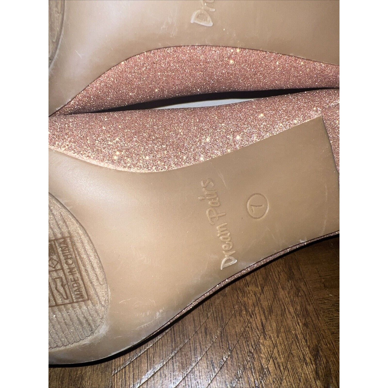 Dreamville Dream Pairs Wedge Heels Women's 7 Pink Glitter Pointed Toe Size US 7 / IT 37 - 7 Thumbnail