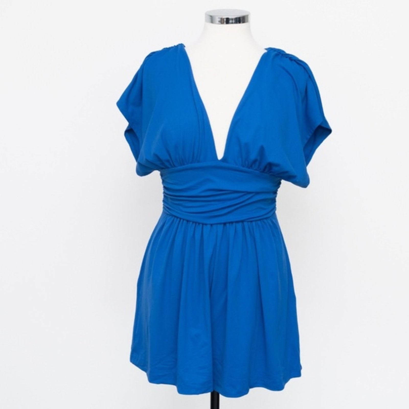 Susana Monaco Susana Monaco. Gathered V Neck Romper. Size 32" / US 10 / IT 46 - 1 Thumbnail