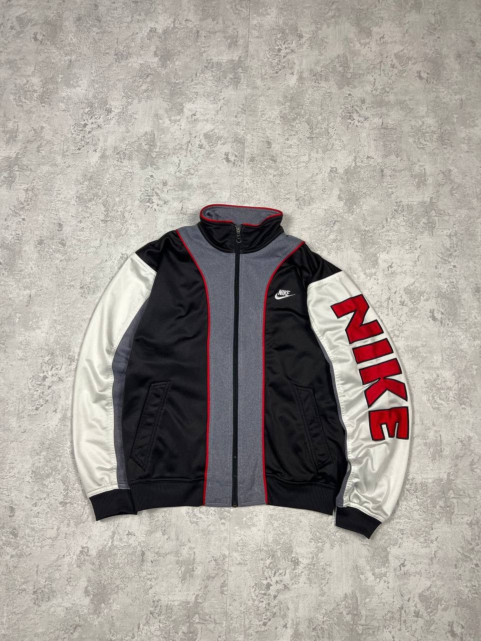 Nike Vintage Nike Track Jacket Big Logo Size US M / EU 48-50 / 2 - 1 Thumbnail