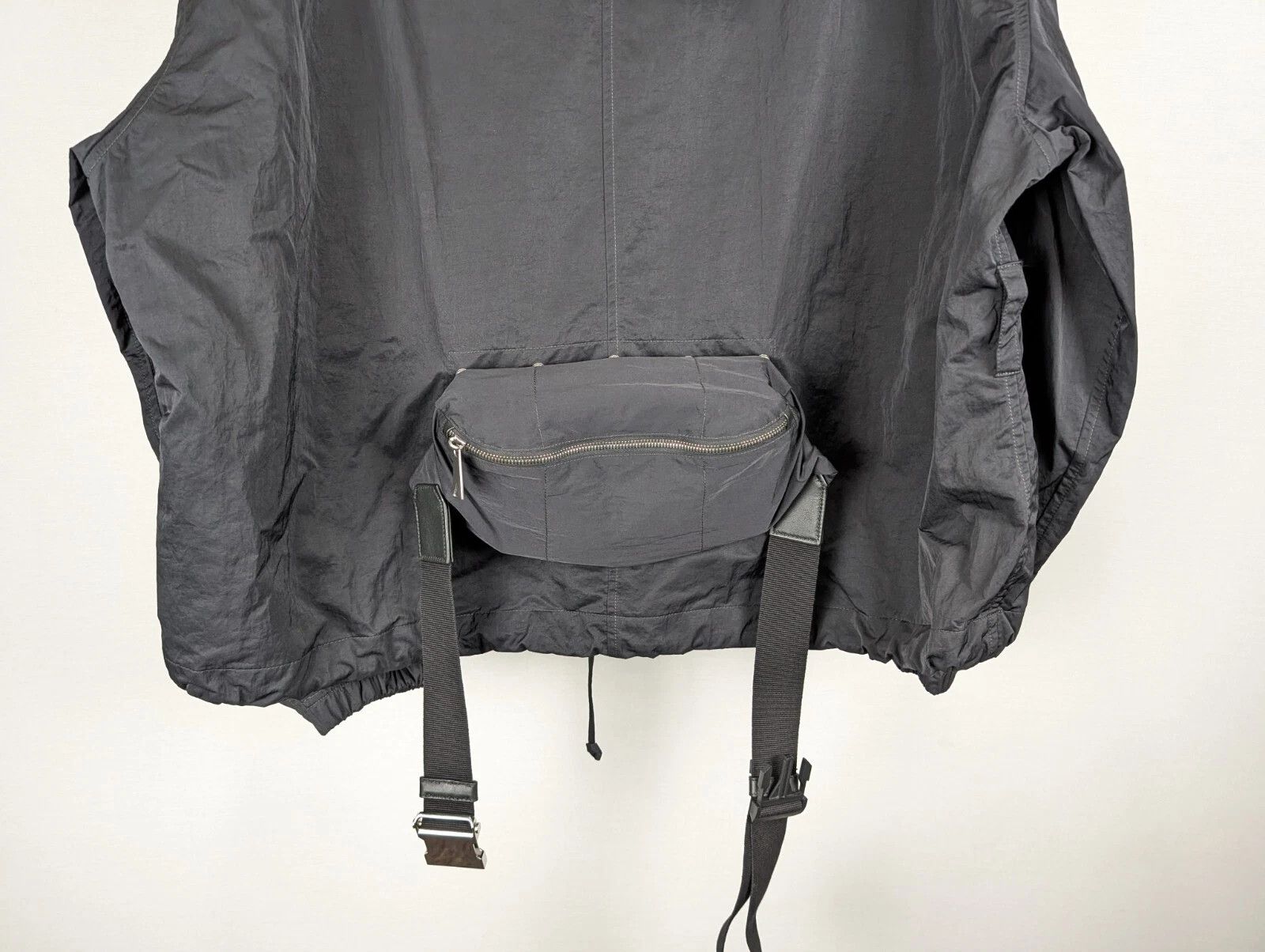 Bottega Veneta o1rshd1 Nylon Tech Blouson in Black Size US L / EU 52-54 / 3 - 13 Thumbnail