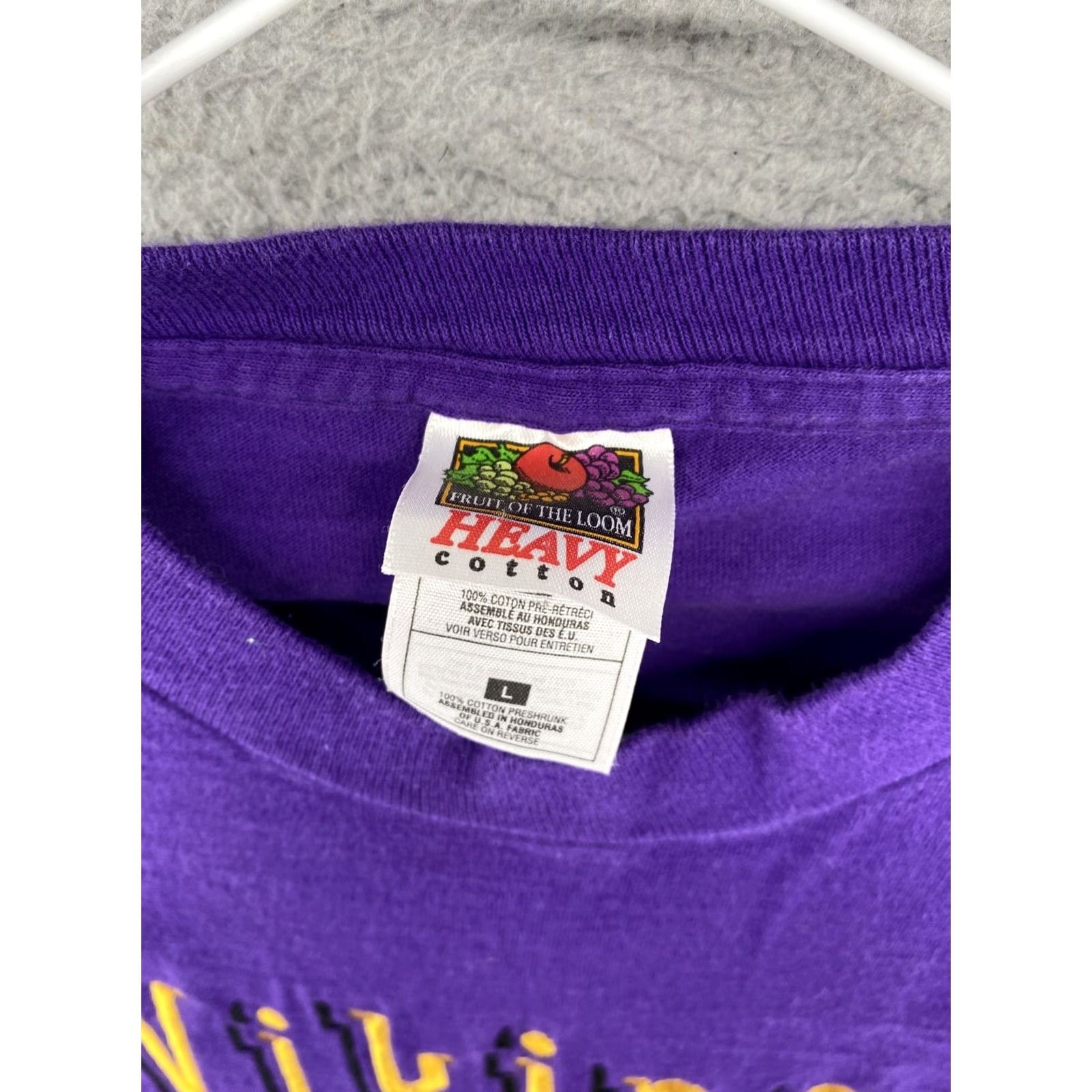 Fruit Of The Loom VINTAGE Minnesota Vikings NFL Embroidered Single Stitch Football Shirt L Purple Cotton 90s Men Shirts Boys Womens Mens Size US L / EU 52-54 / 3 - 3 Thumbnail