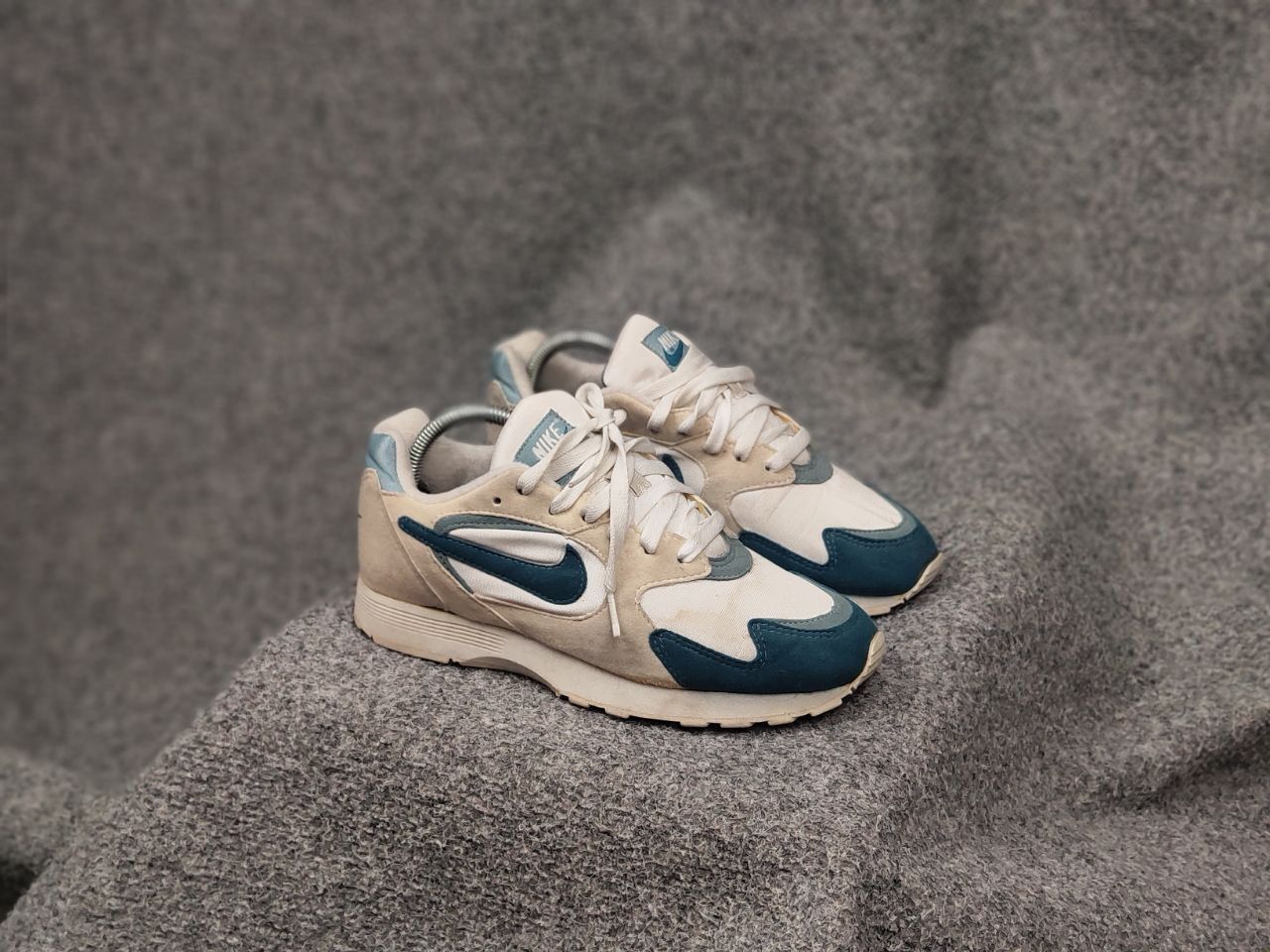 Nike Vintage 96's Nike Outburst White Blue Rare Sneakers Size US 8 / IT 38 - 5 Thumbnail