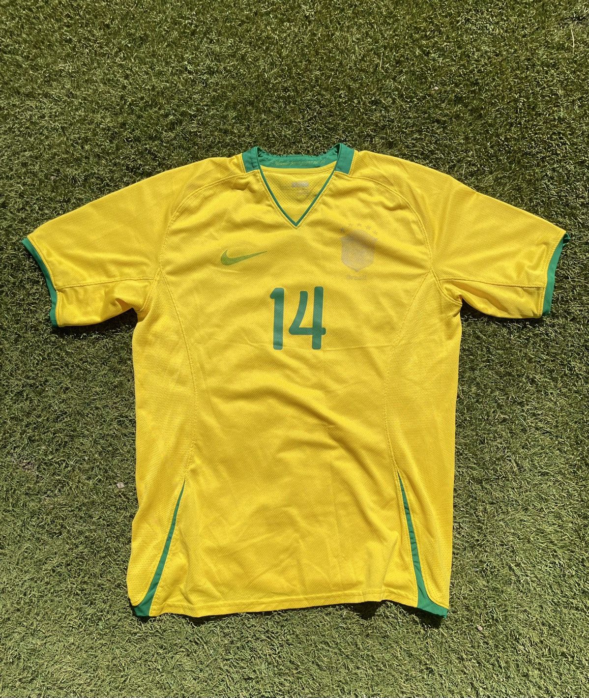 Other Vintage 2000s Nike Brazil João Paulo home jersey men’s xl Size US XL / EU 56 / 4 - 1 Thumbnail