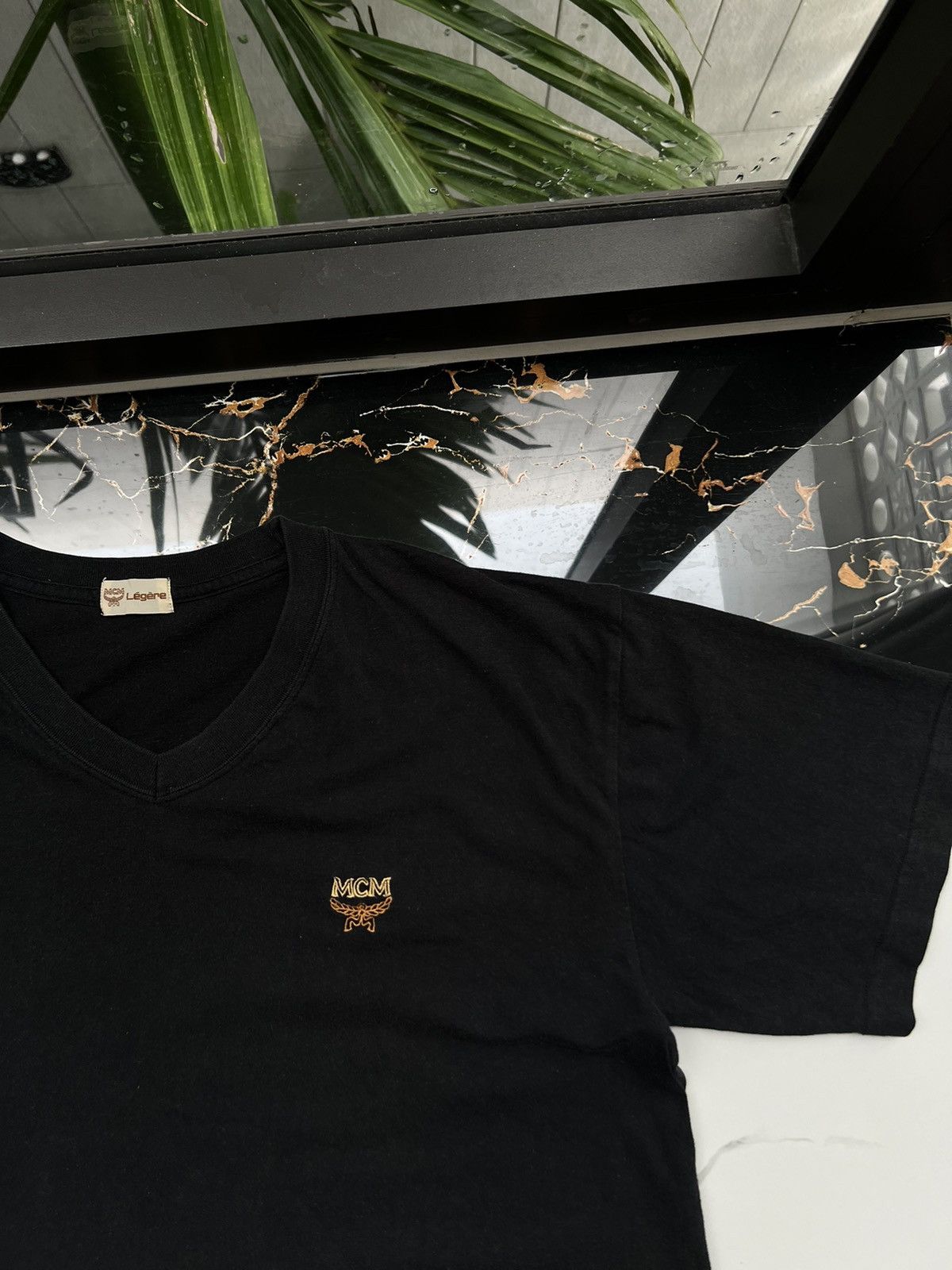 MCM × Vintage 90's MCM RETRO SUNFADED Y2K AVANT-GARDE SMALL LOGO TEE Size US L / EU 52-54 / 3 - 2 Thumbnail