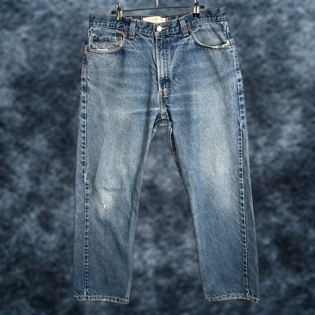 Levi's VINTAGE Levi's 505 Jeans Mens Regular Fit Denim Light Wash 36x29 5-Pocket 100% Cotton Blue Mens Regular Jeans Size US 36 / EU 52 - 1 Thumbnail