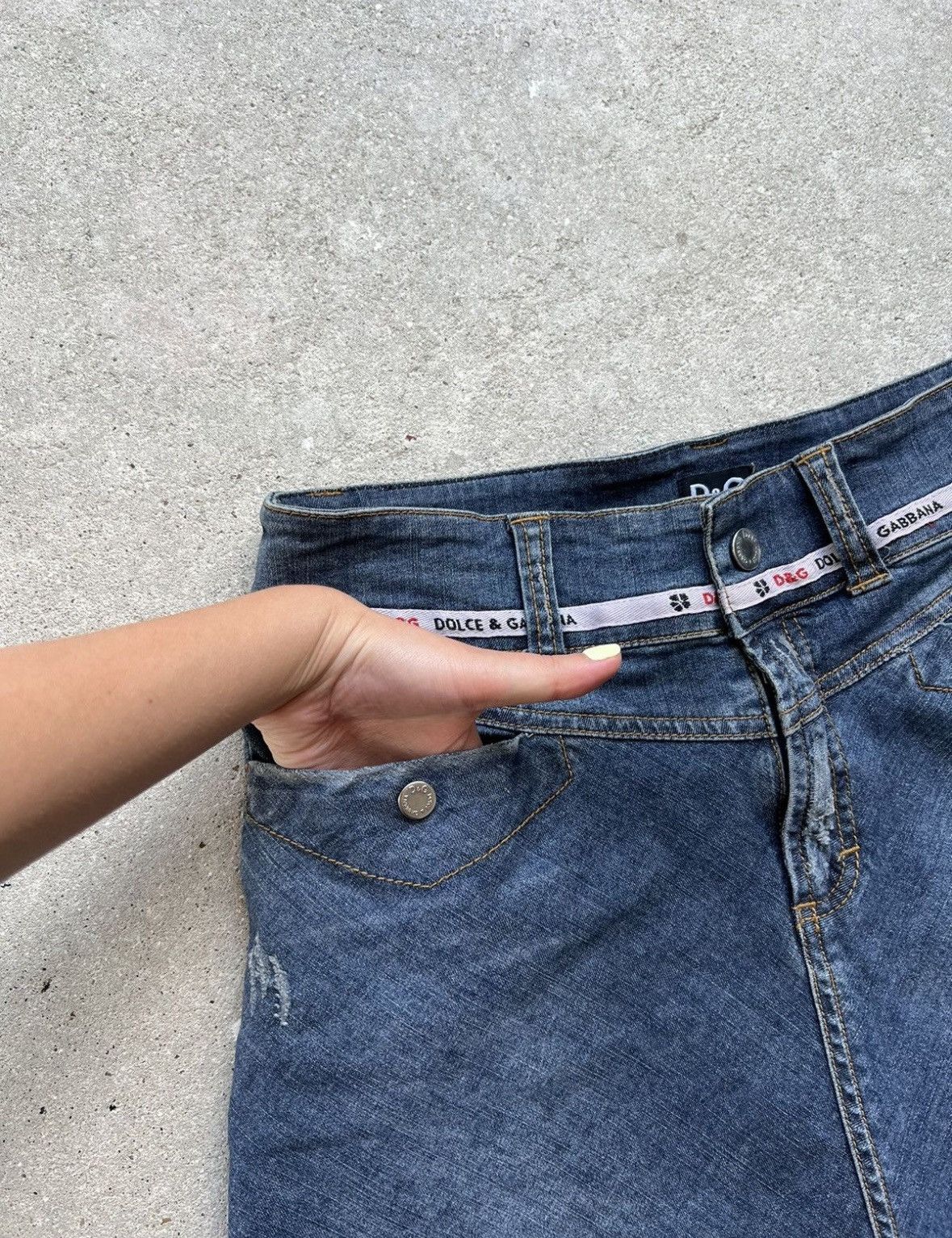Dolce & Gabbana Vintage Dolce&Gabbana Denim Skirt Size 30" / US 8 / IT 44 - 6 Thumbnail