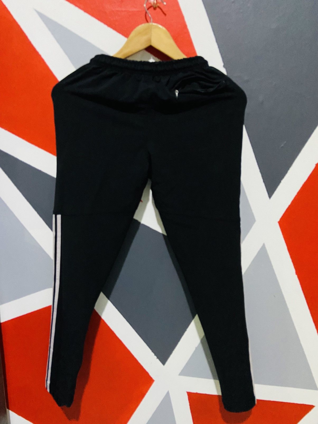 Adidas Adidas Jogger Pant Size US 28 / EU 44 - 2 Thumbnail