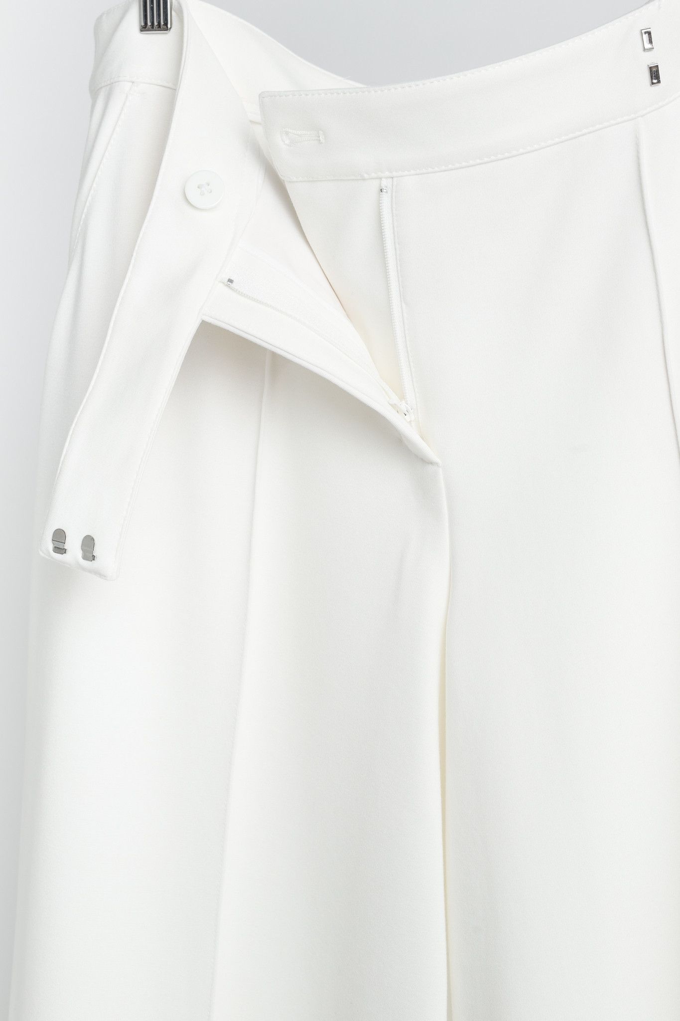 DOROTHEE SCHUMACHER Dorothee Schumacher Emotional Essence Ponte Wide-Leg Pants Size 38" / US 16 / IT 52 - 6 Thumbnail