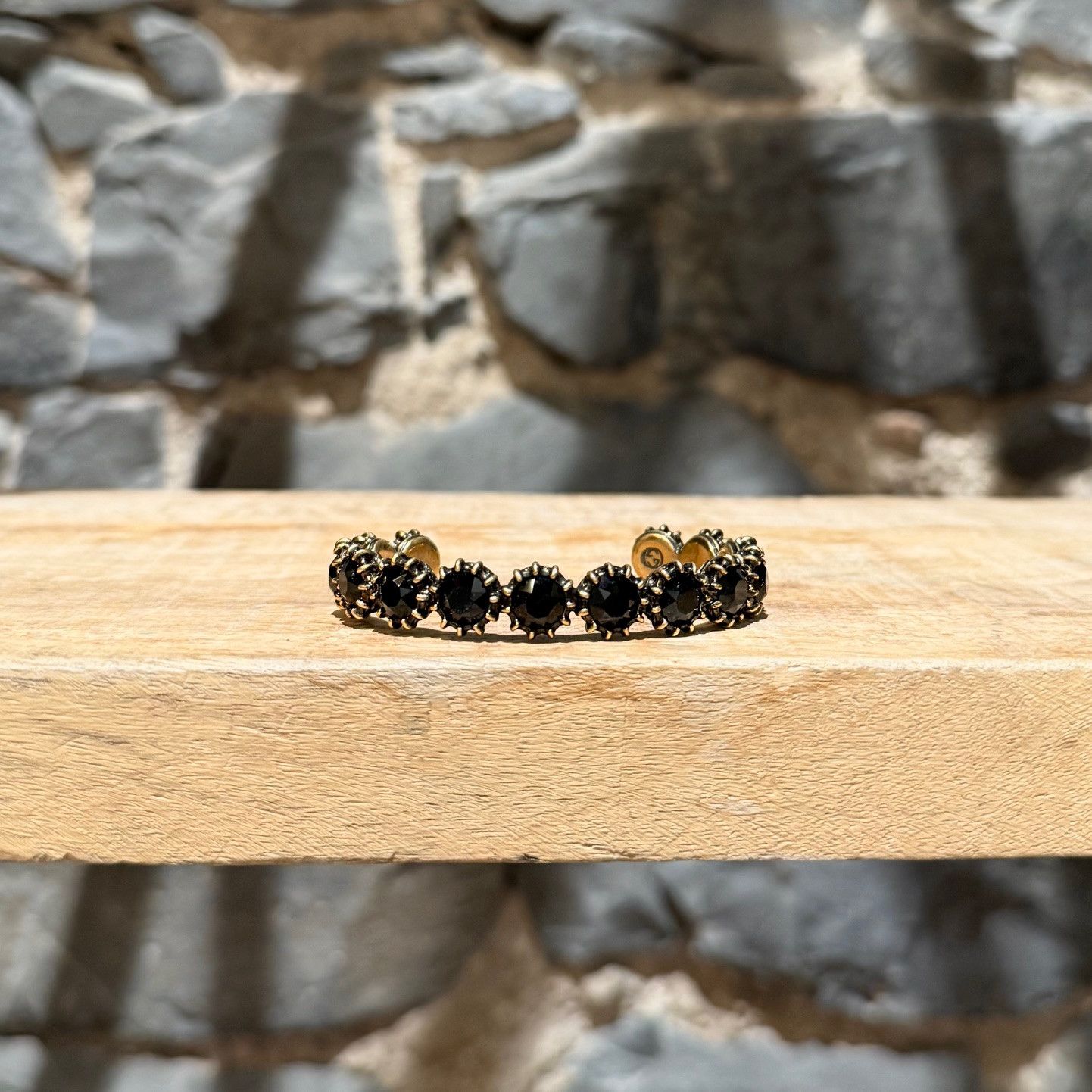 Gucci Gucci Crystal Black Stones Cuff Feline Bracelet - Size 16 Size ONE SIZE - 1 Thumbnail