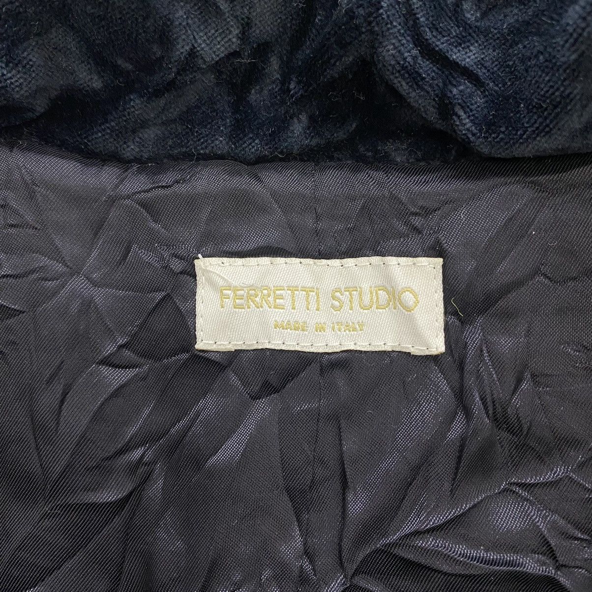 Vintage Vintage FERRETTI STUDIO Italian Brand Velvet Black Coat Size US M / EU 48-50 / 2 - 5 Thumbnail