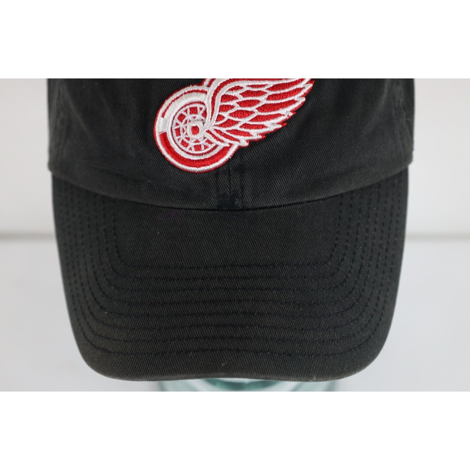 Vintage Vintage Faded Spell Out Detroit Red Wings Hockey Hat Size ONE SIZE - 3 Thumbnail