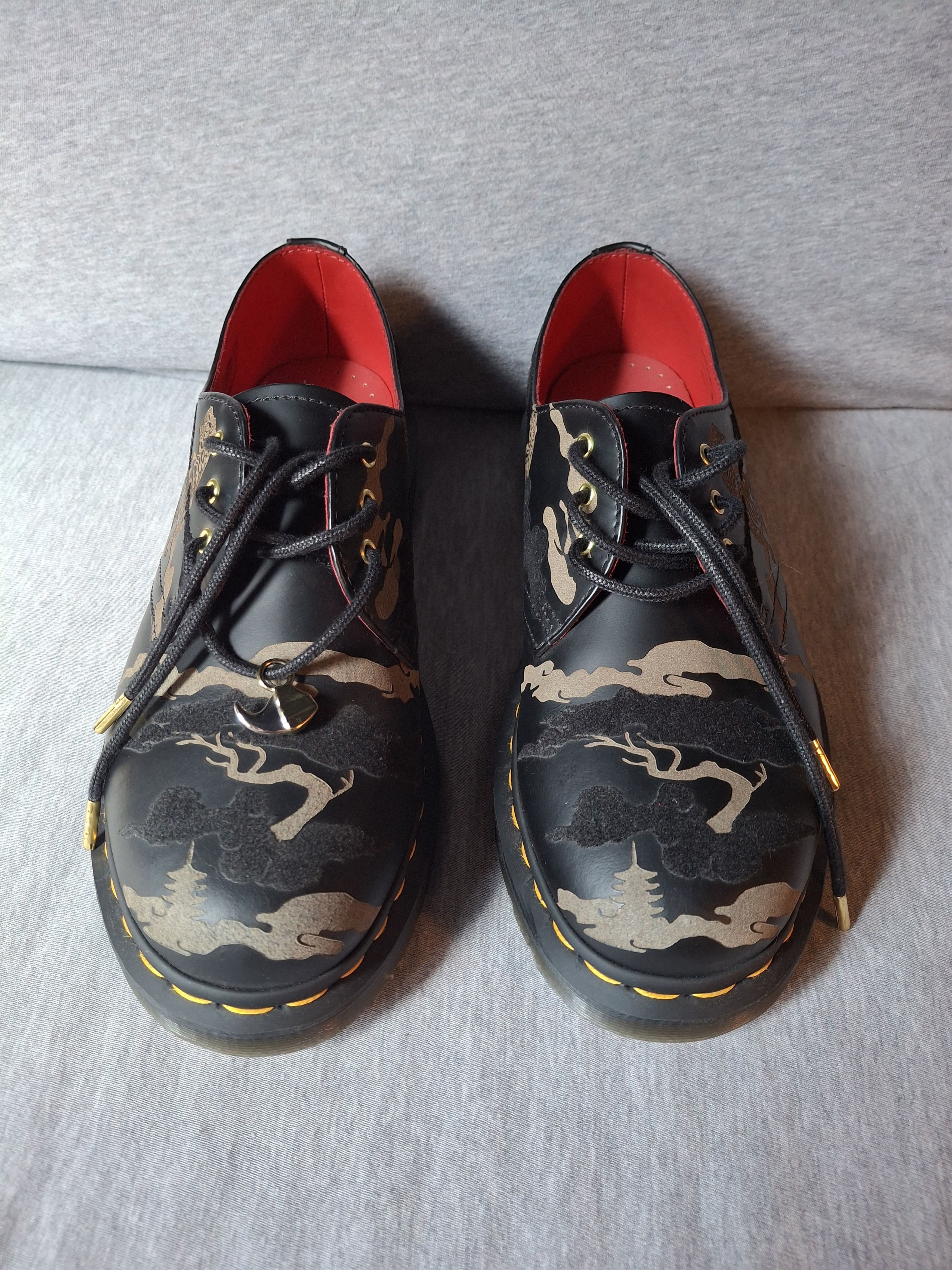 Dr. Martens RARE 1461 Year of The Tiger Leather Oxford Shoes Size US 7 / IT 37 - 1 Thumbnail