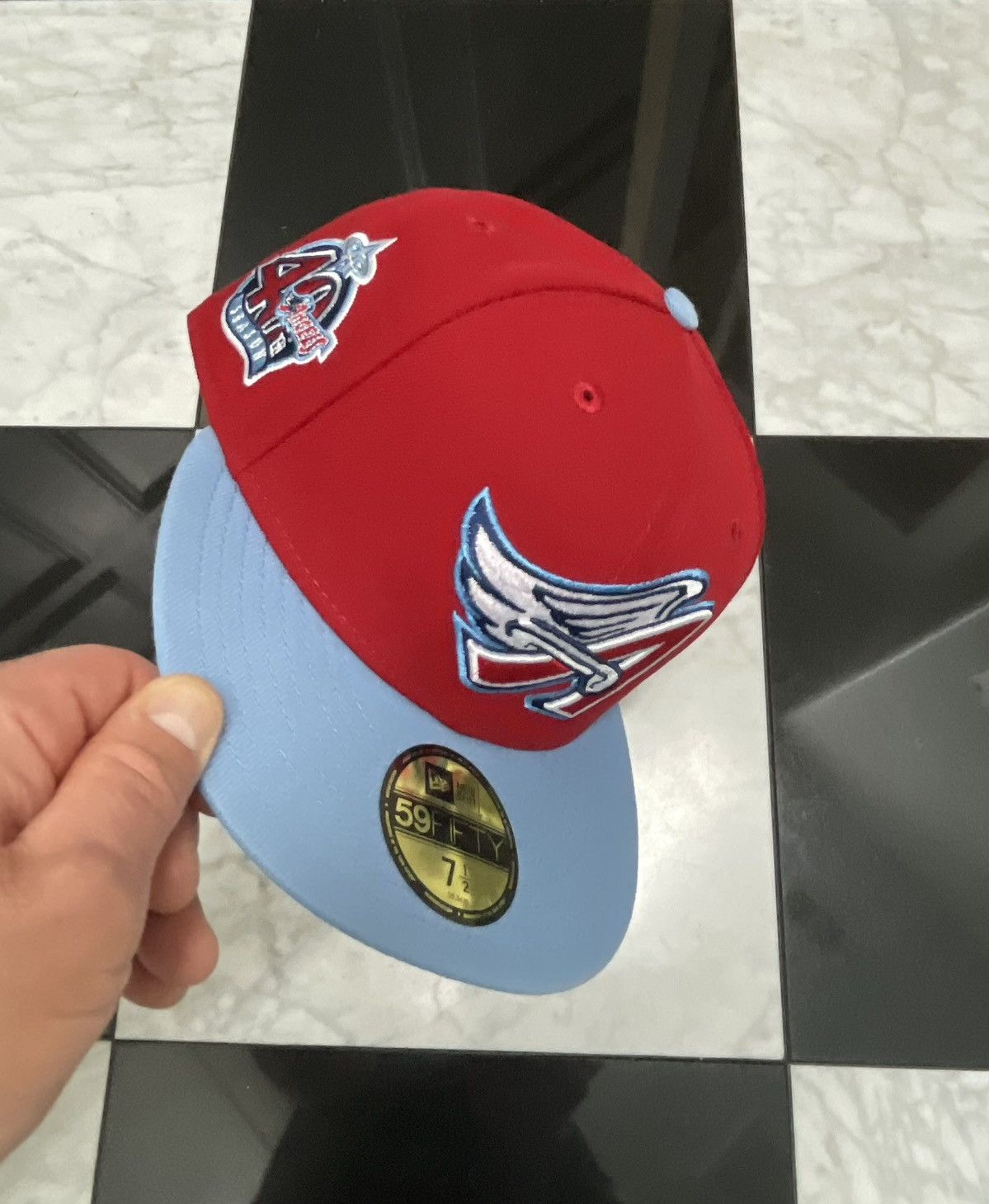New Era 🔥 Exclusive Angels fitted hat size 7 1/2 Size ONE SIZE - 1 Thumbnail