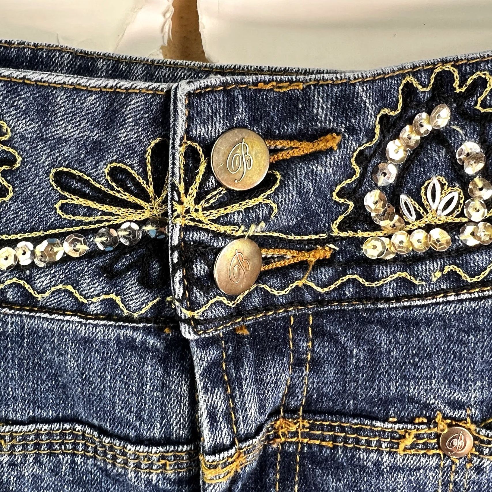 Vintage VINTAGE BISOU BISOU Women's Bootcut Jeans 12 Blue 90s Embellished Rhinestone Floral Denim Spandex Size 34" / US 12 / IT 48 - 5 Thumbnail