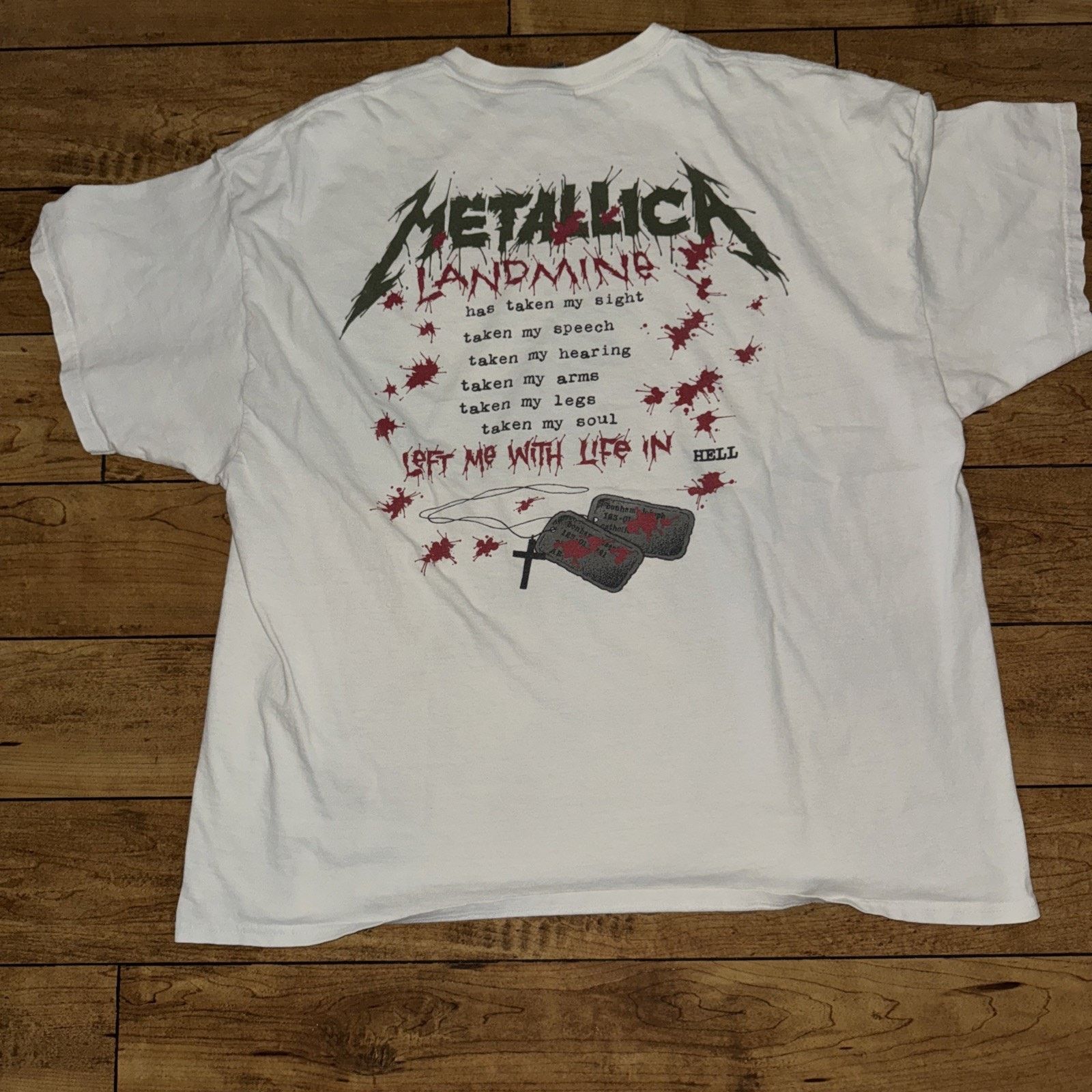 Band Tees × Metallica Metallica Landmine Tour Pushead T-Shirt White 2XL 24x27 Size US XXL / EU 58 / 5 - 4 Thumbnail