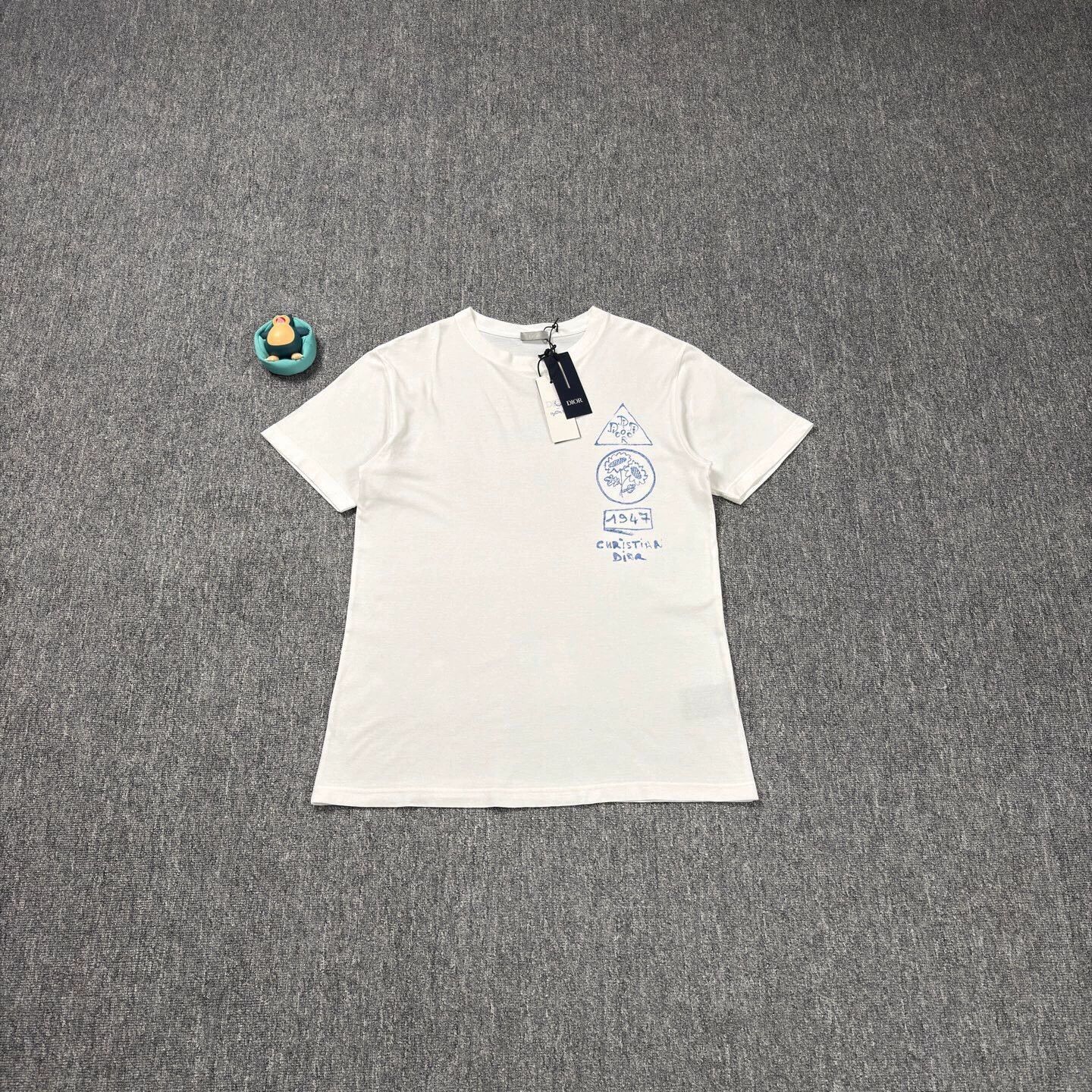 Dior Dior 25 graffiti white s/s tee S NWT Size US S / EU 44-46 / 1 - 1 Thumbnail