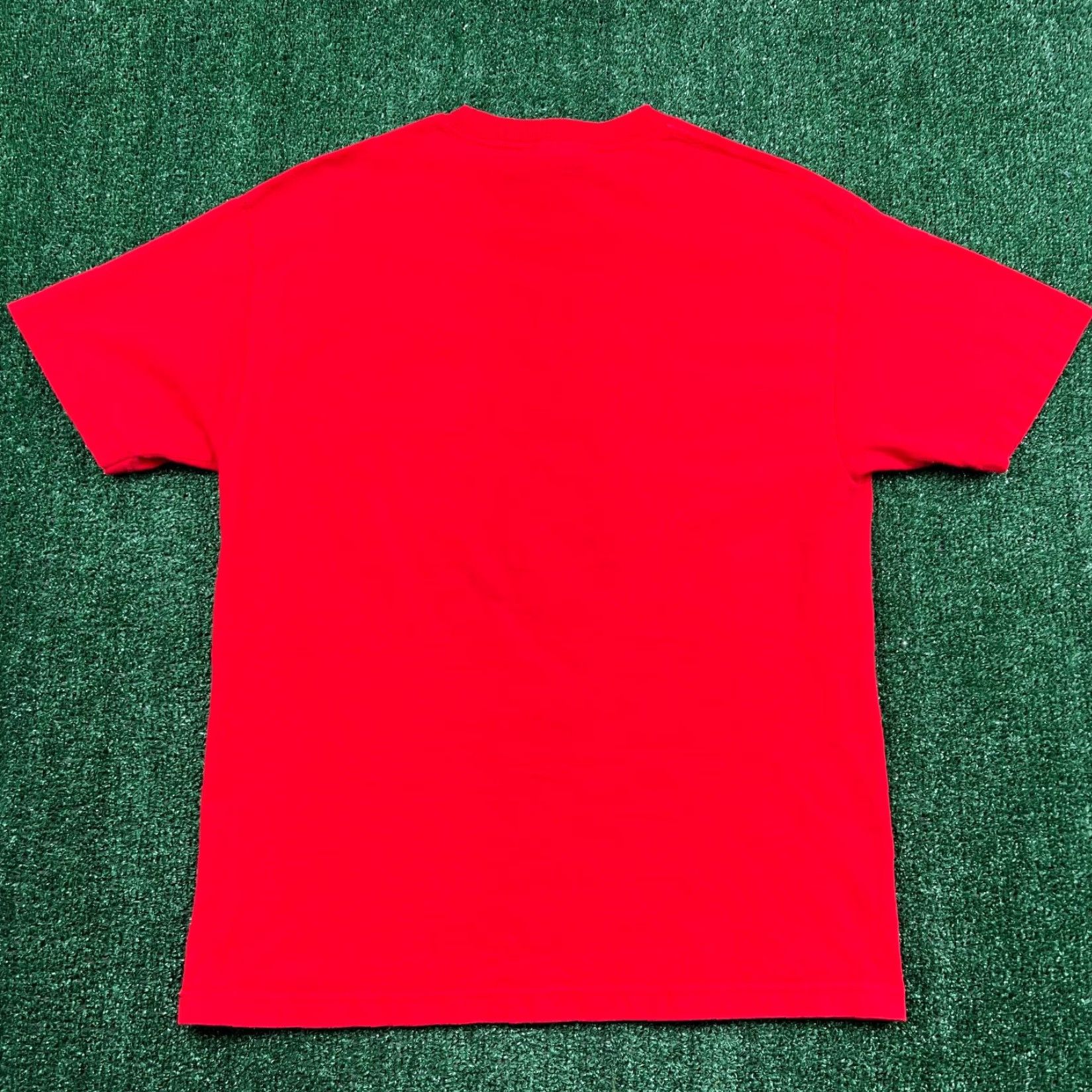 Vintage VINTAGE Beat Michigan Ohio State Buckeyes Spellout T-Shirt Mens Large Red Y2K Size US L / EU 52-54 / 3 - 7 Thumbnail