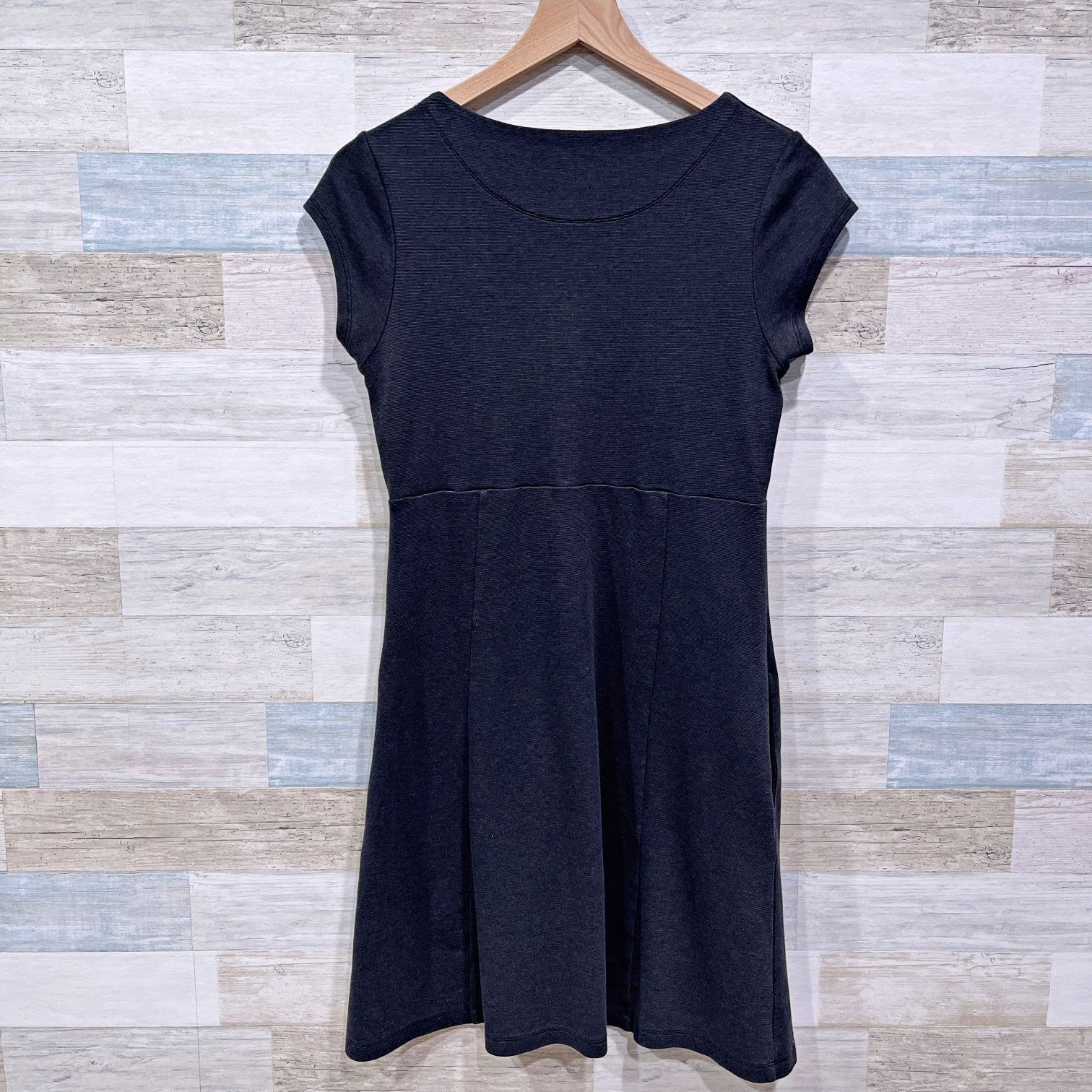 Other Horny Toad & Co Athleisure Skater Dress Gray Cap Sleeve M Size M / US 6-8 / IT 42-44 - 3 Thumbnail