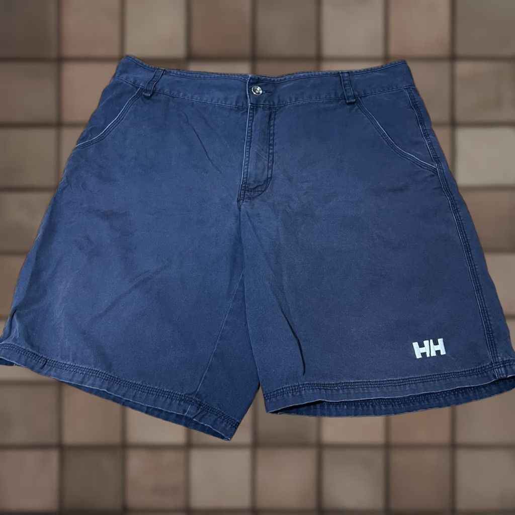 Helly Hansen VINTAGE Helly Hansen Men’s Chino Shorts 38 Navy Blue Size US 38 / EU 54 - 1 Thumbnail