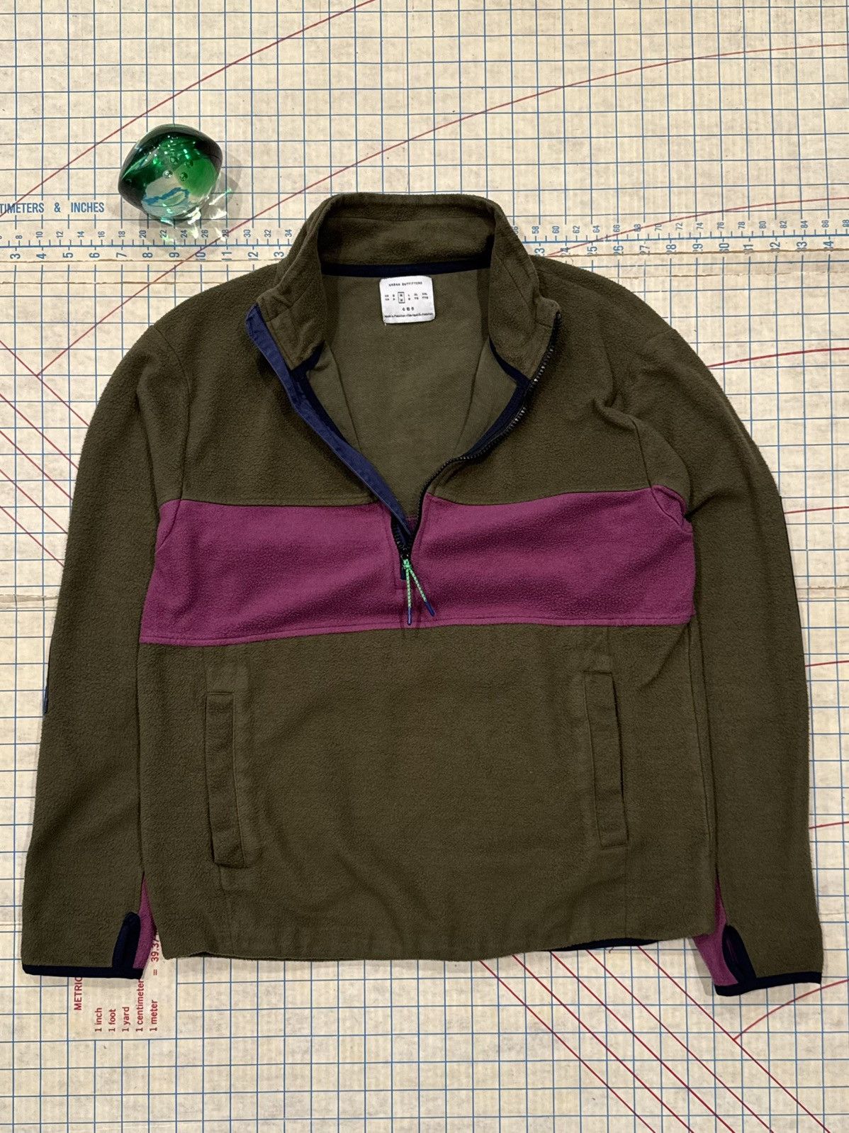 Urban Outfitters Urban Outfitters Brown 1/2 Zip Fleece Mens Size Medium Size US M / EU 48-50 / 2 - 1 Thumbnail