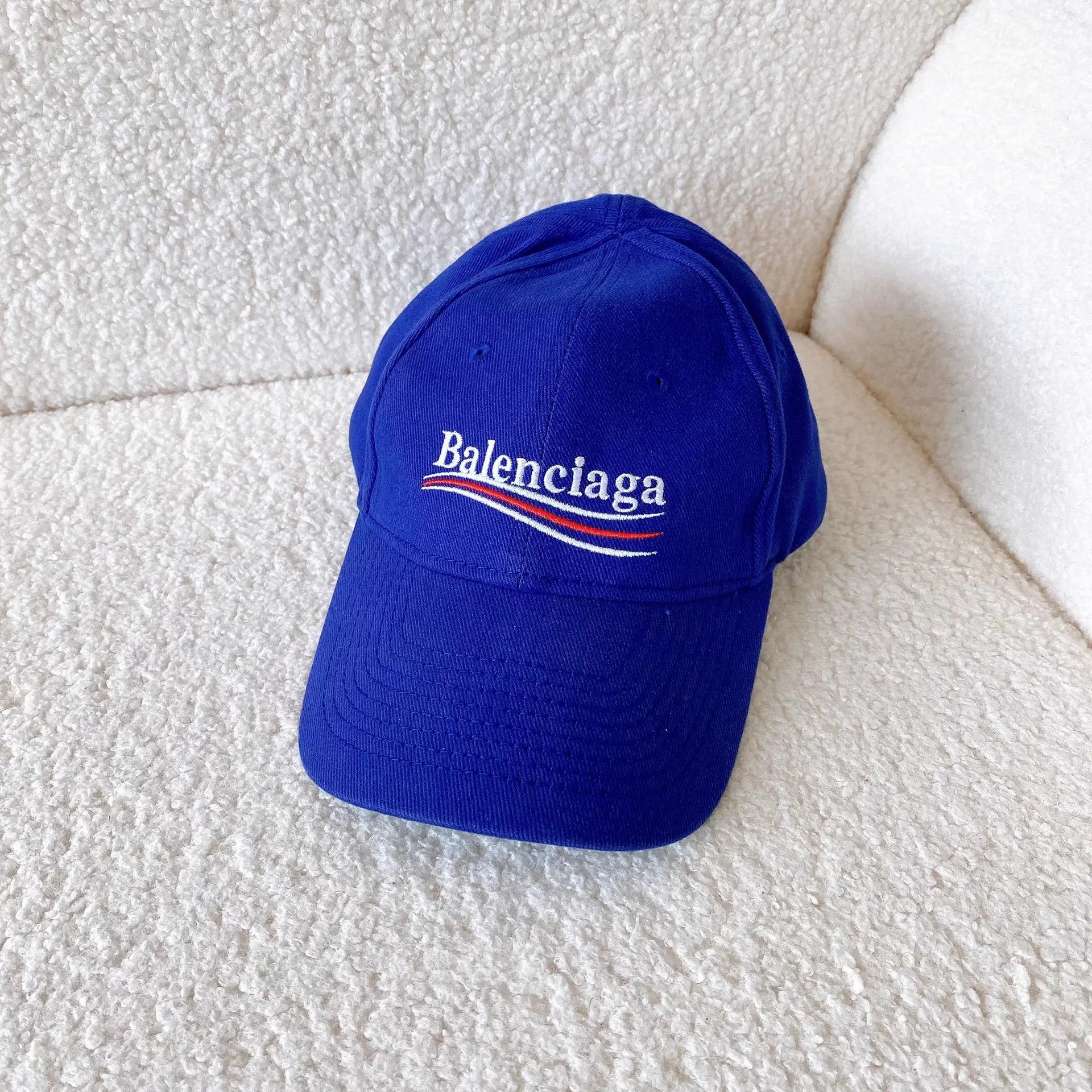 Balenciaga Balenciaga Spray logo cap L 59cm | Grailed