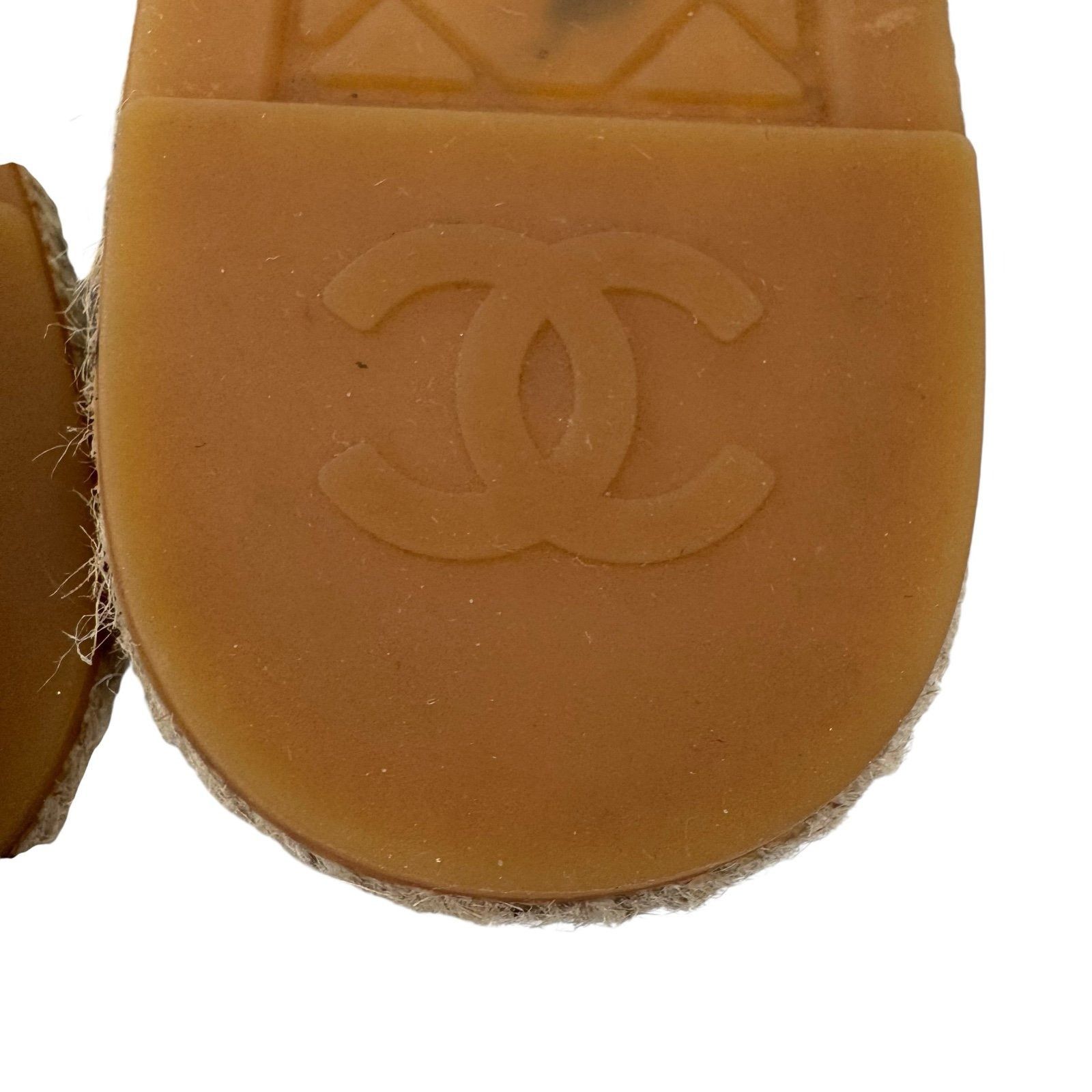 Chanel Chanel Tweed Sequin Logo Cap Toe Espadrilles Cream Size EU37 Size US 6.5 / IT 36.5 - 9 Thumbnail