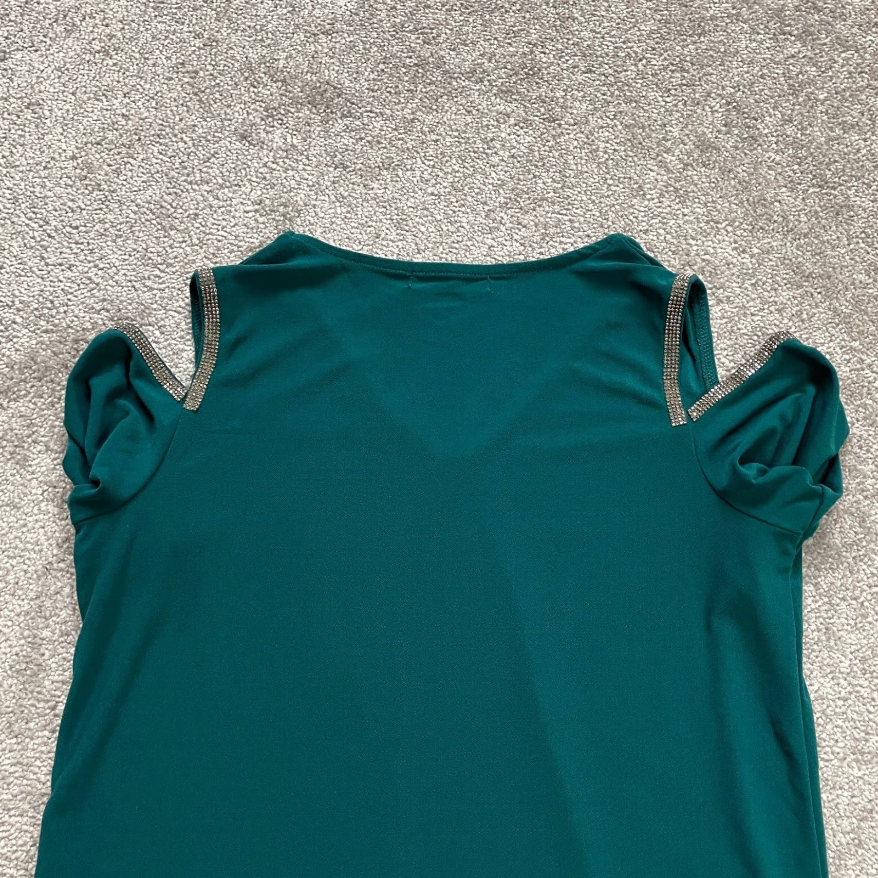 Vintage 18TH + Madison Blouse Womens S Green Rhinestone V-Neck Casual Cold Shoulder Size S / US 4 / IT 40 - 3 Thumbnail