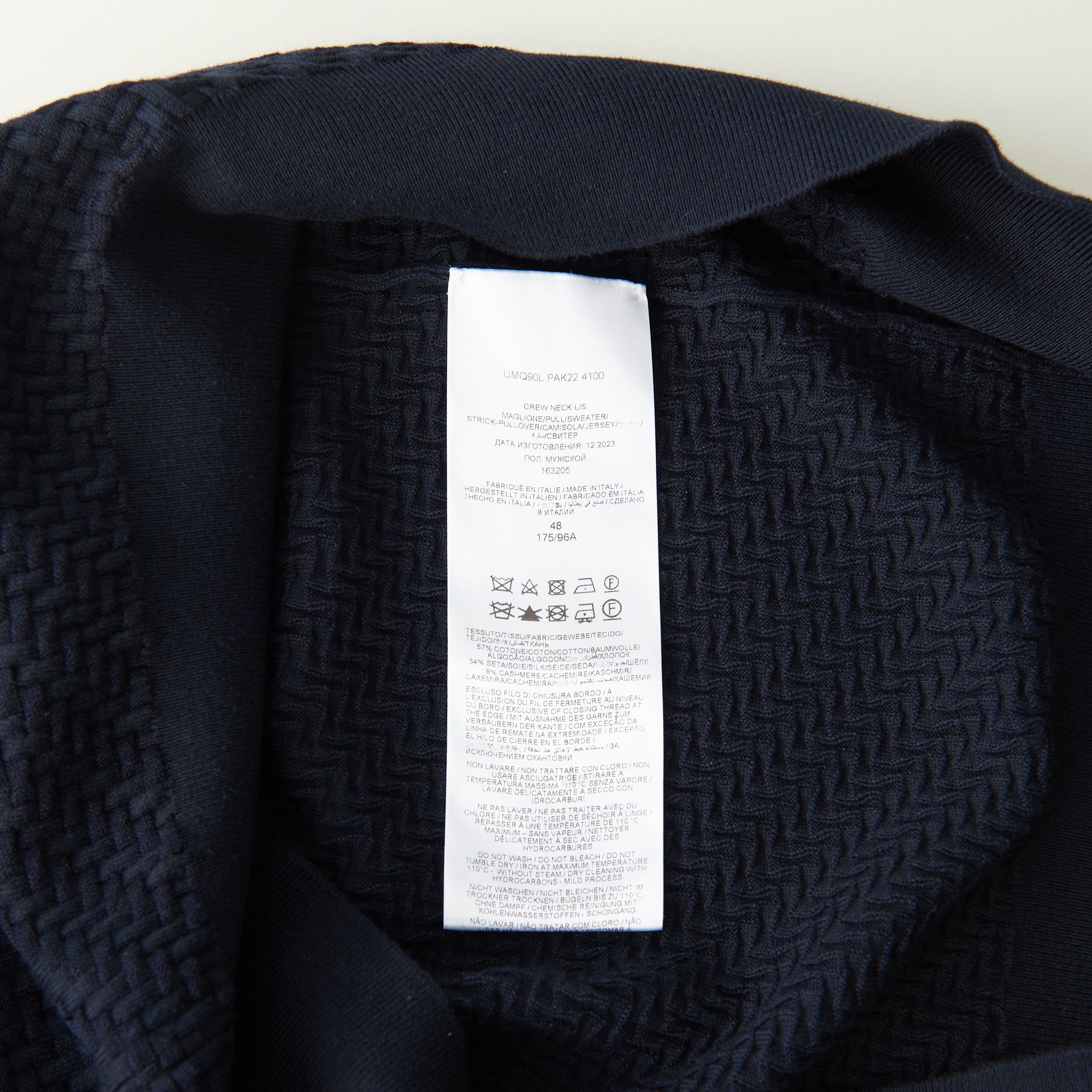 Brioni Navy Blue Crewneck Sweater Size US L / EU 52-54 / 3 - 9 Thumbnail