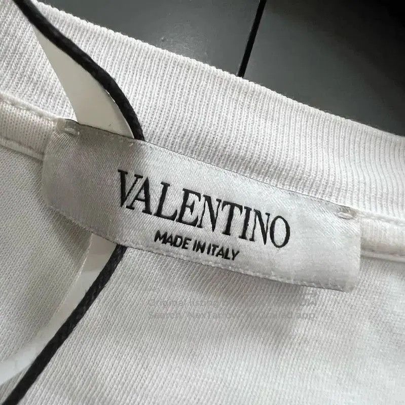 Valentino Valentino Short Sleeve Cotton T-Shirt for Women . Size M / US 6-8 / IT 42-44 - 5 Thumbnail