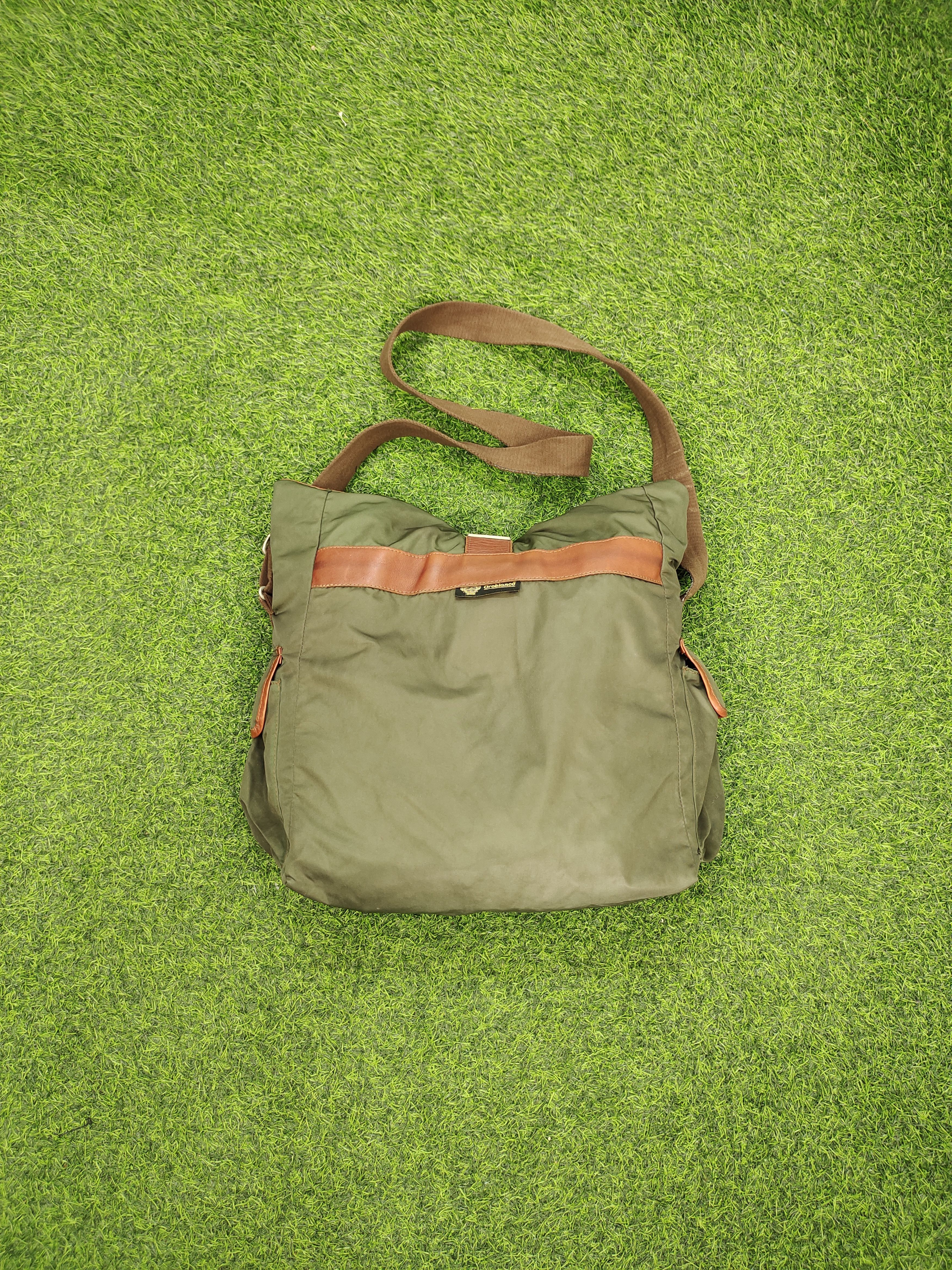 Hysteric Glamour Vintage Orobianco Olive Green Nylon Leather Trim Sling Bag Size ONE SIZE - 4 Thumbnail