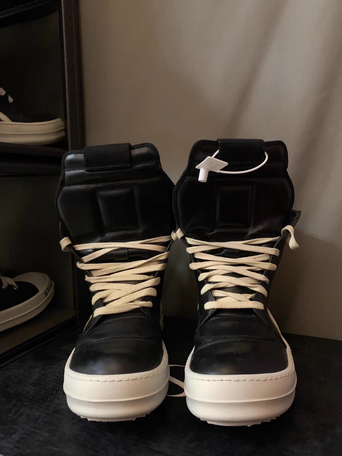 Rick Owens Rick Owens Mainline Triangle Sole Size US 7 / IT 37 - 1 Thumbnail