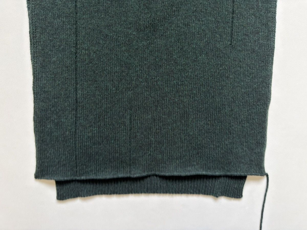 Maison Margiela A/W 21 Distressed Wool Sweater Vest Size US S / EU 44-46 / 1 - 17 Thumbnail