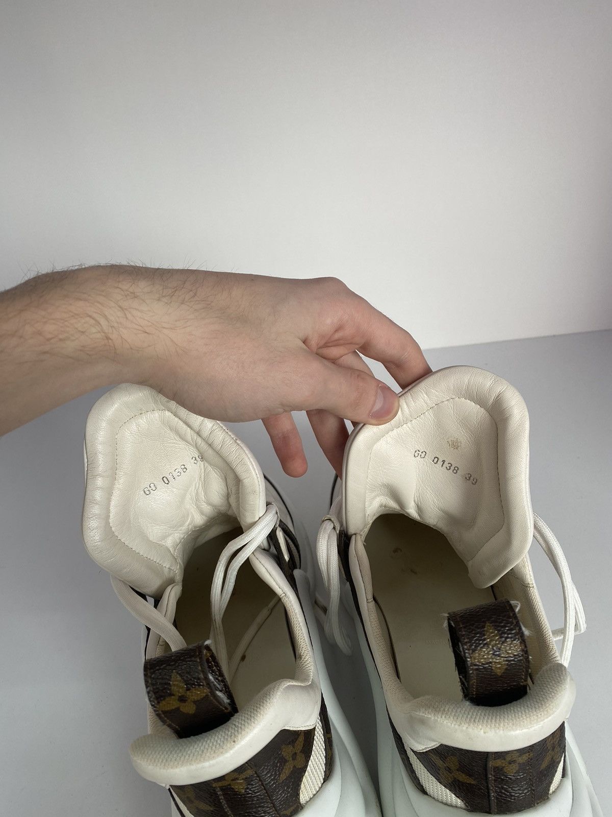 Louis Vuitton × Vintage Vintage Louis Vuitton Women’s Sneakers Size US 8 / IT 38 - 15 Thumbnail