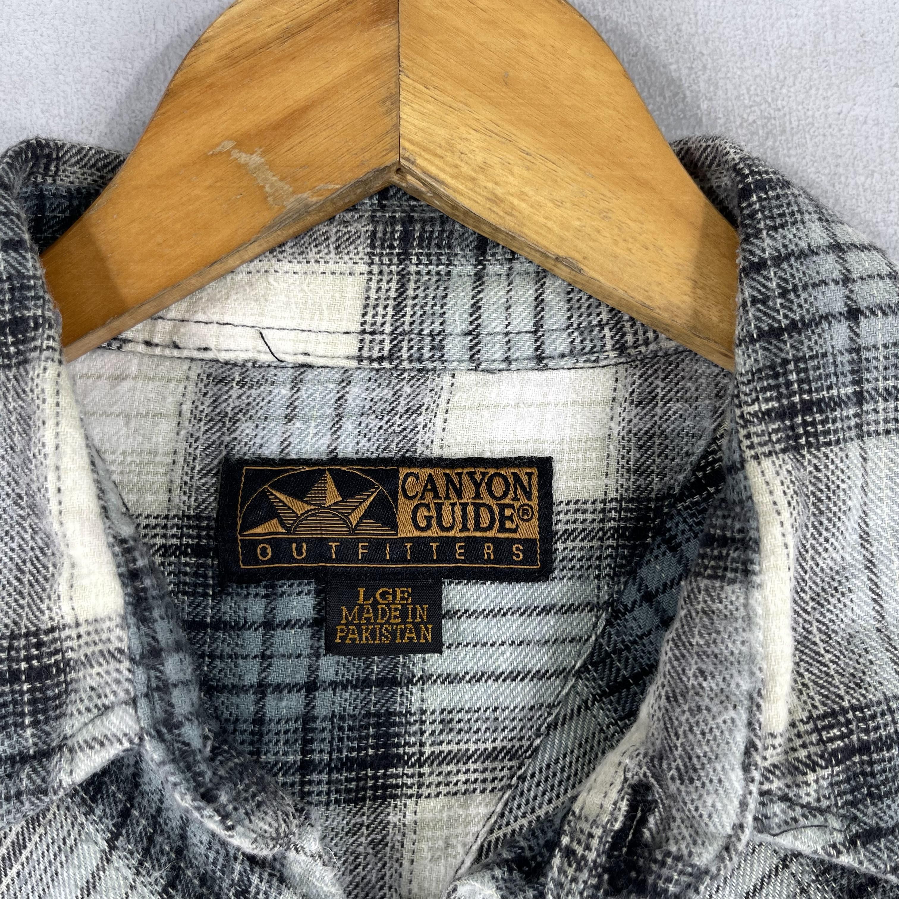 Flannel × Japanese Brand Vintage Plaid Checkered Shadow Black/Gray Western Shirt Size US L / EU 52-54 / 3 - 4 Thumbnail