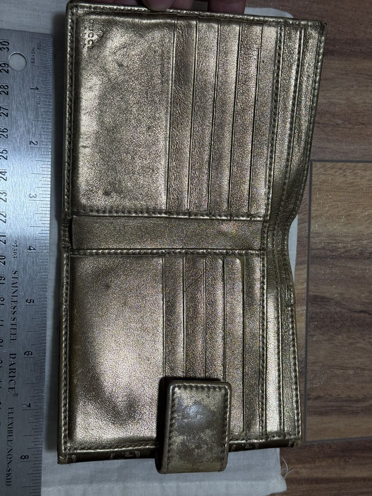 Gucci Gucci Bow Compact Wallet – GG Canvas / Gold Leather Size ONE SIZE - 5 Thumbnail