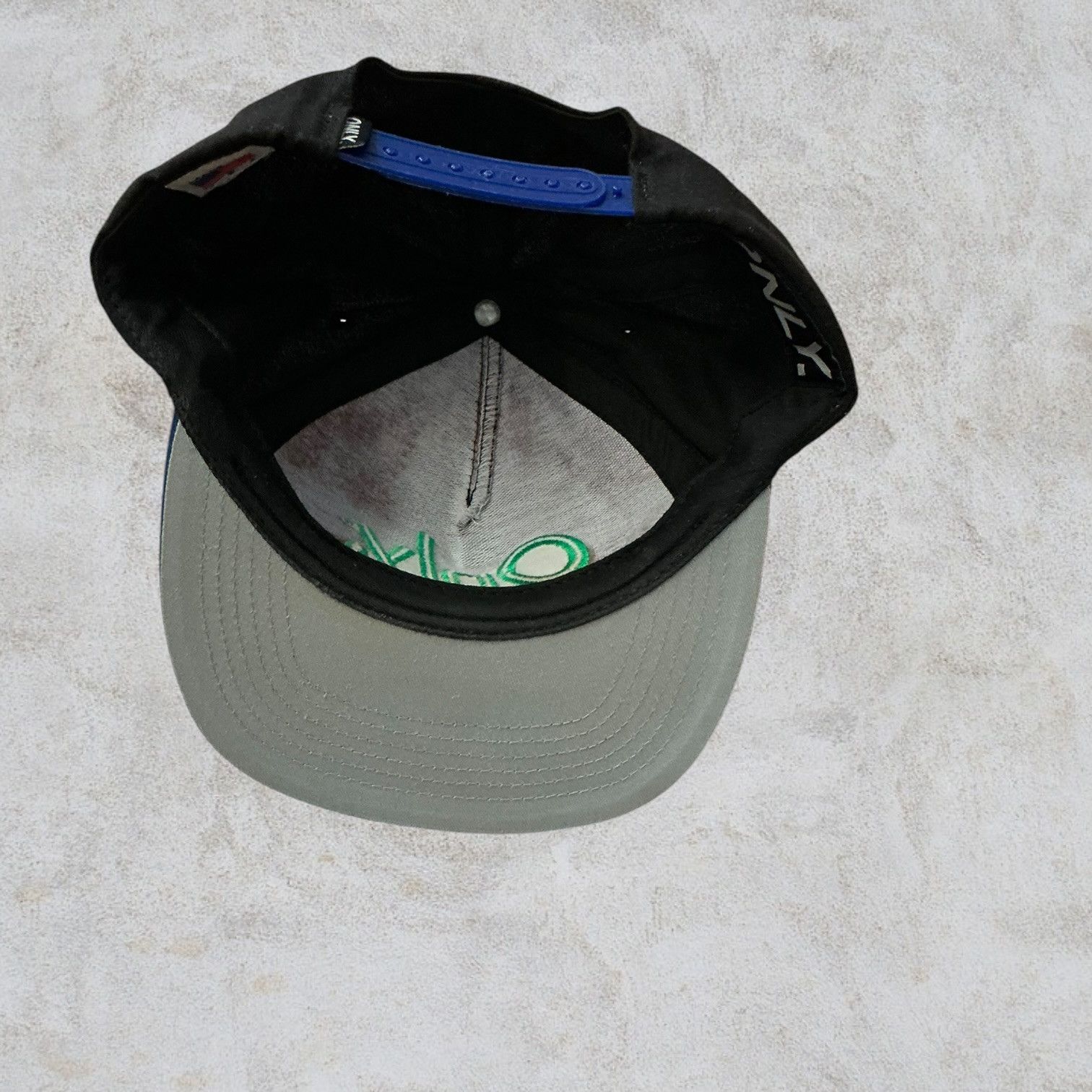 Only NY Logo 5-Panel Snapback Hat Black Blue Made In Usa, Men's — image 4 of 5