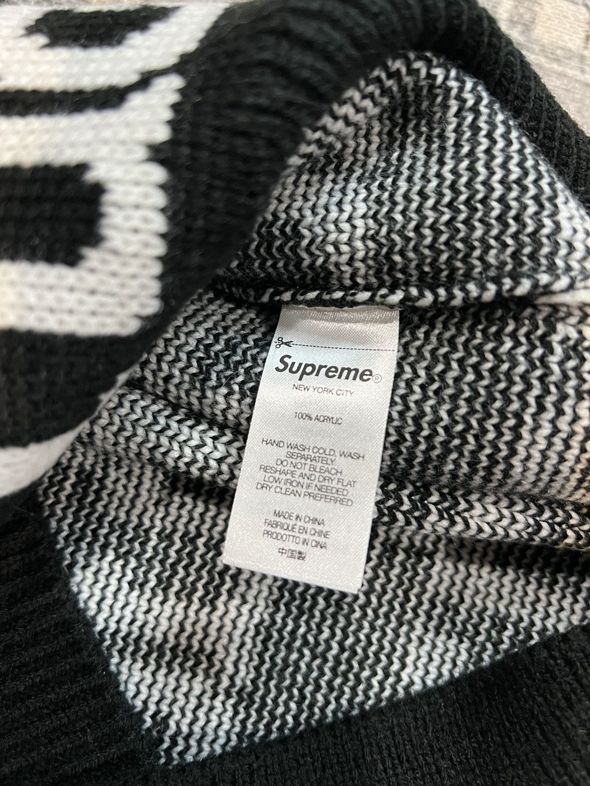 Supreme Supreme Fuck Sweater Size US S / EU 44-46 / 1 - 5 Thumbnail