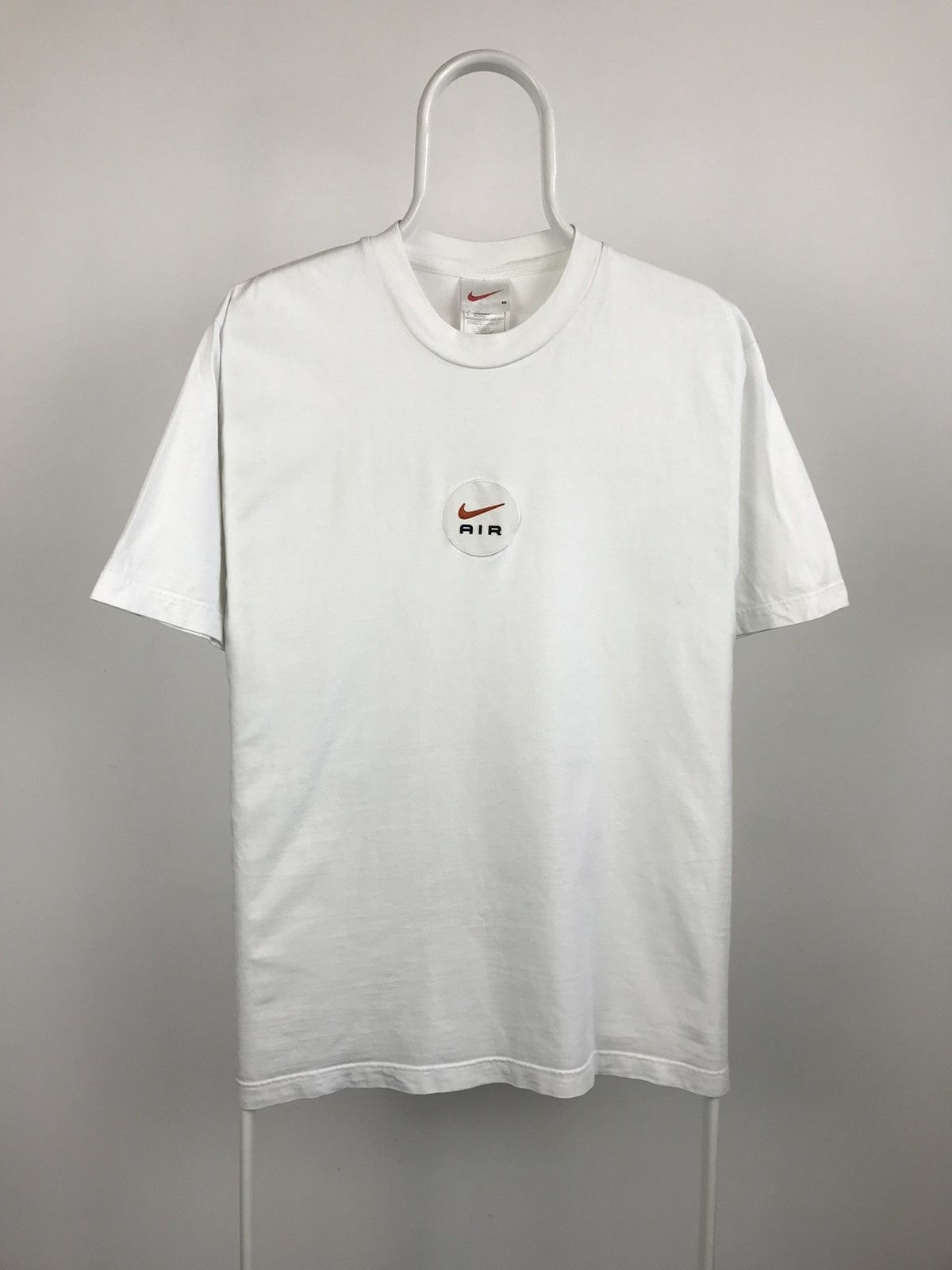Nike Vintage Nike Center Logo Tshirt Tee Size US M / EU 48-50 / 2 - 1 Thumbnail