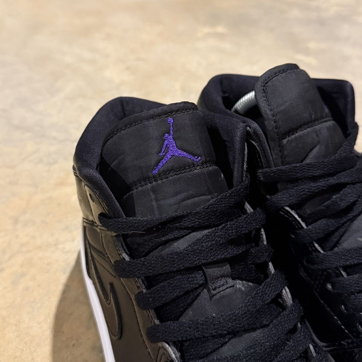 Jordan Brand Air Jordan 1 Mid SE Space Jam 2023 US 7.5 Size US 7.5 / EU 40-41 - 10 Thumbnail