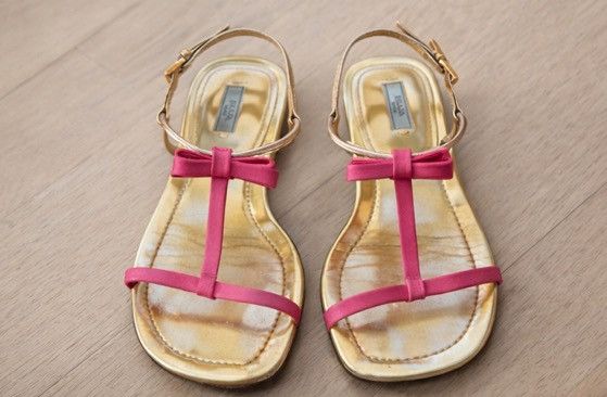 Prada Prada Sandals with Gold leather Base and Pink Bow Size US 8.5 / IT 38.5 - 1 Thumbnail