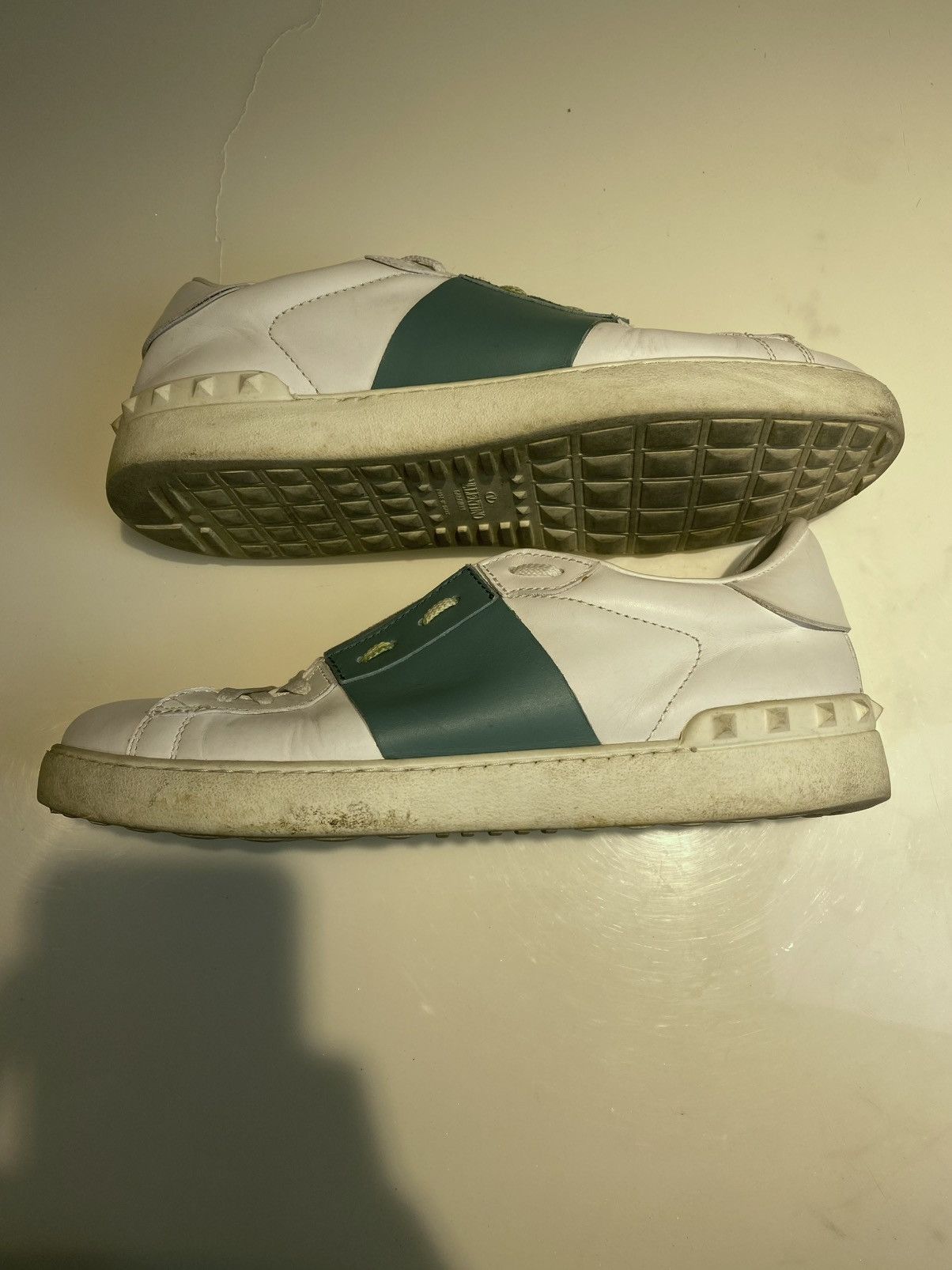 Valentino Valentino White Studs Laced Sneaker 43 Size US 10 / EU 43 - 7 Thumbnail