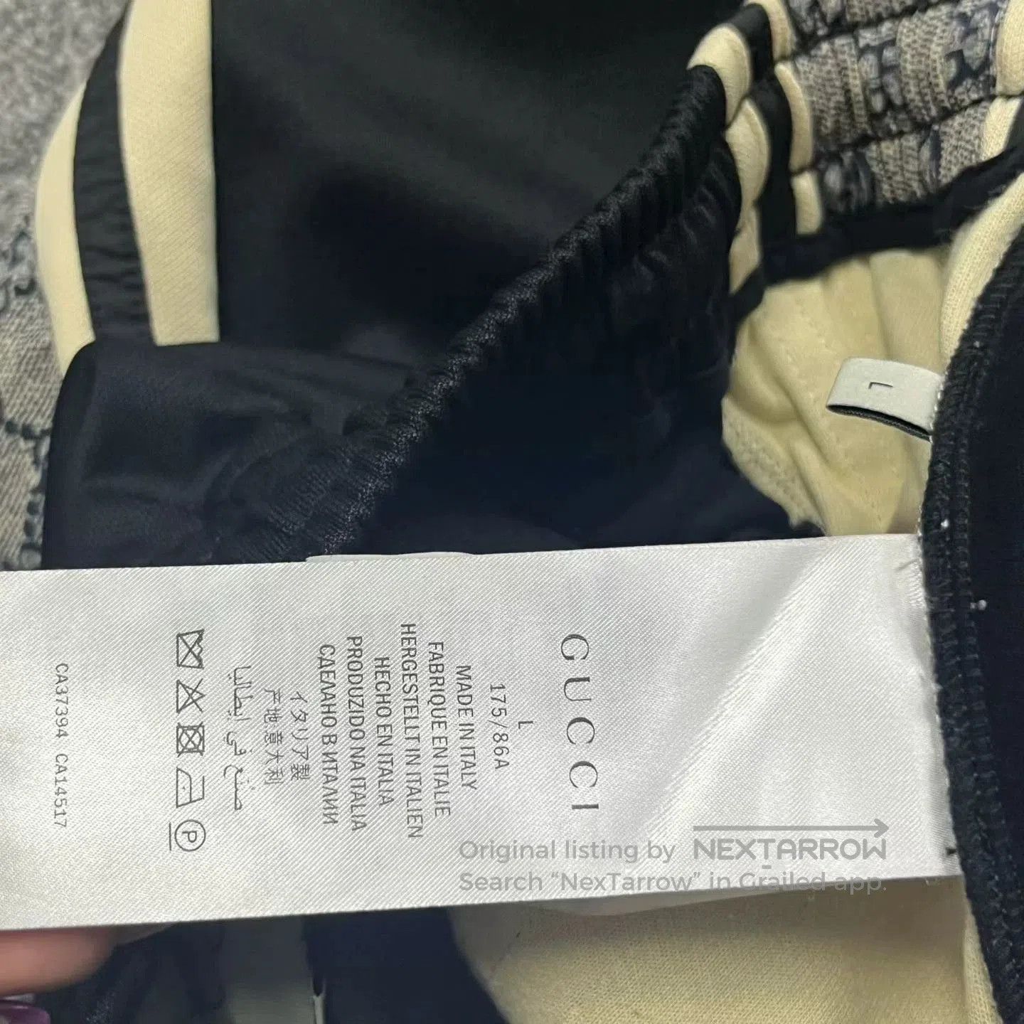 Gucci gucci black classic gg logo jogger pants. Size US 32 / EU 48 - 3 Thumbnail